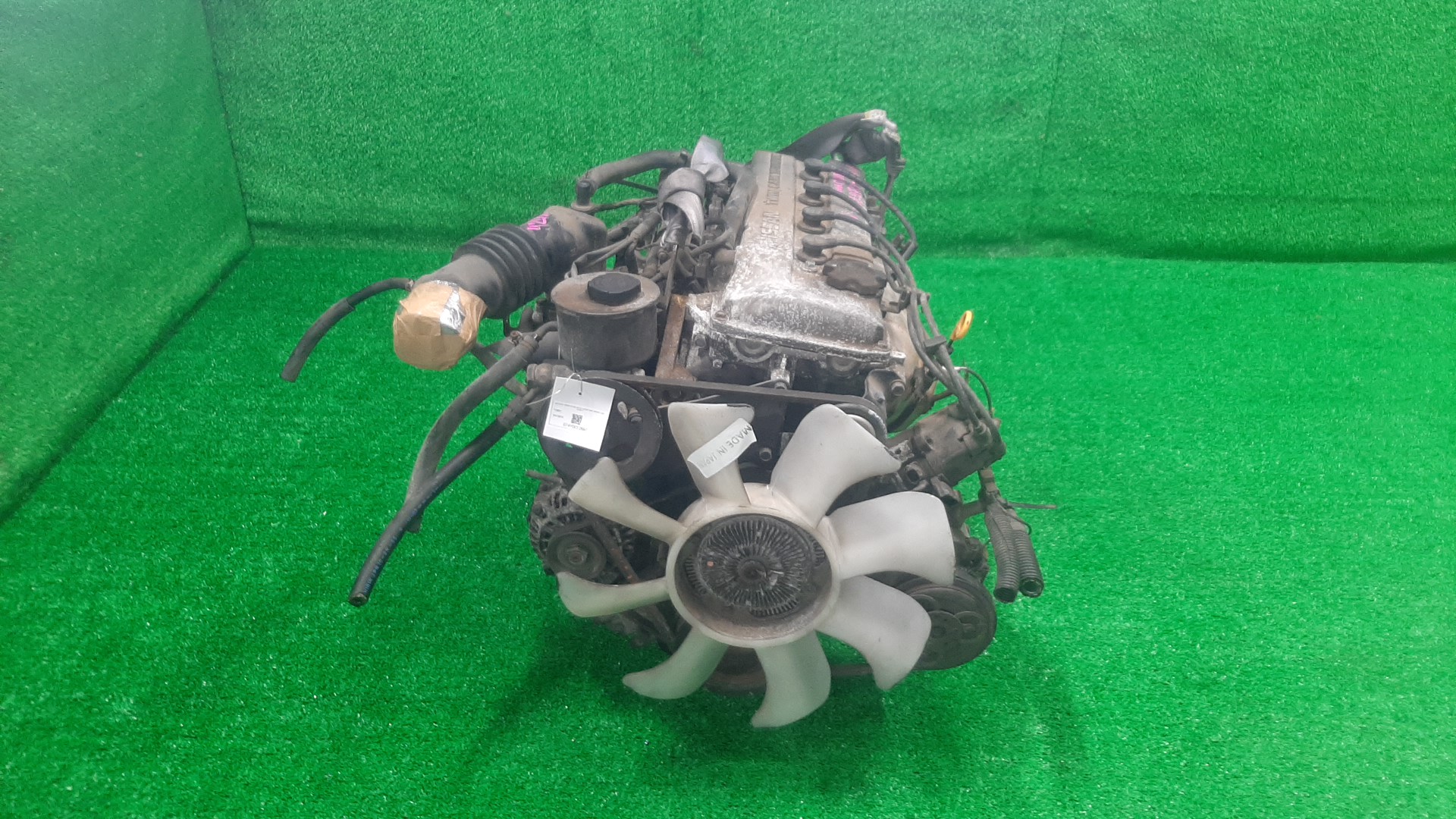 Двигатель NISSAN ATLAS H2F23, SH4F23, H4F23, SH2F23 KA20DE 047387X 2 ракурс