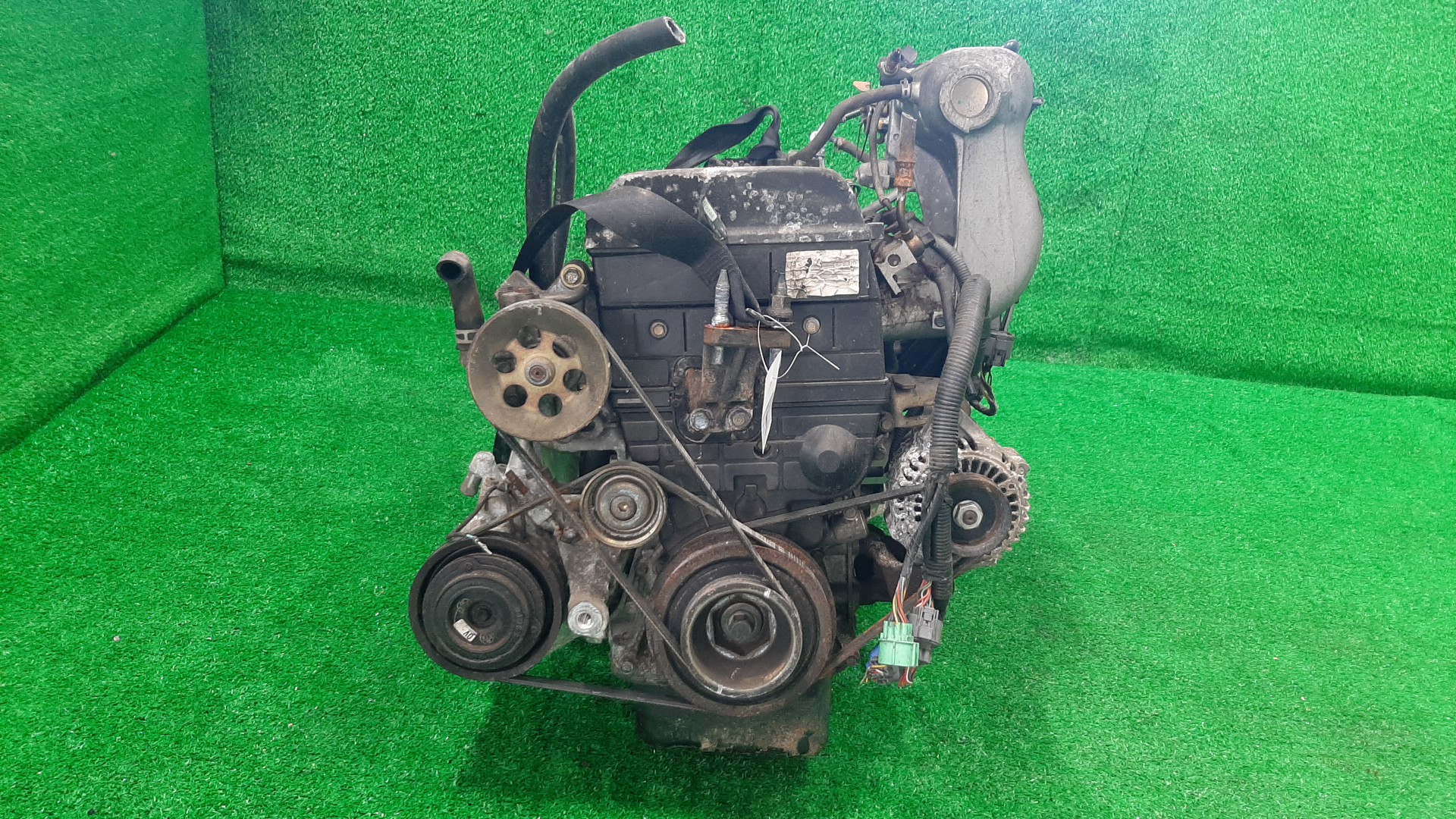 Двигатель HONDA S-MX, STEPWGN RH1, RH2, RF1, RF2 B20B 1MOD 2 ракурс