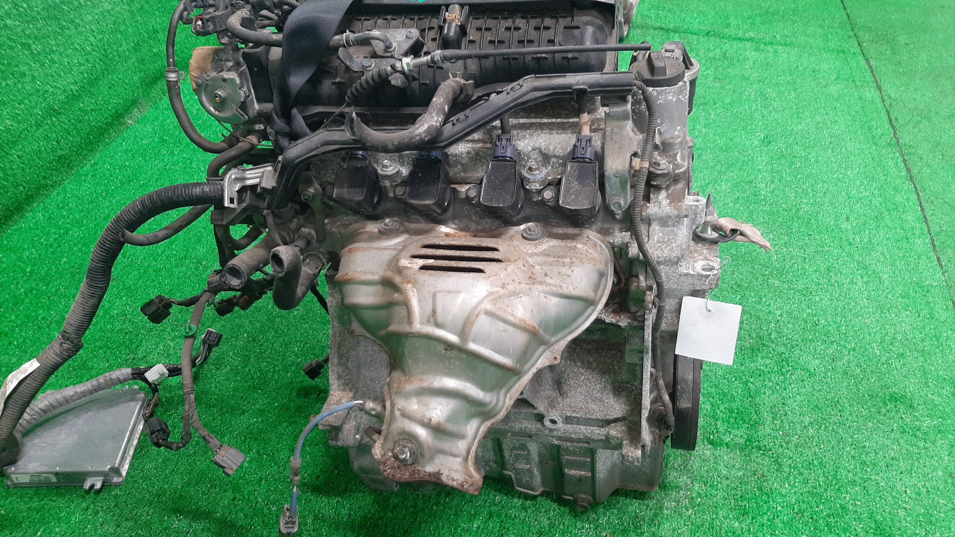 Двигатель HONDA AIRWAVE GJ1, GJ2 L15A VTEC 4 ракурс Двигатель HONDA AIRWAVE GJ1, GJ2 L15A VTEC 4 ракурс