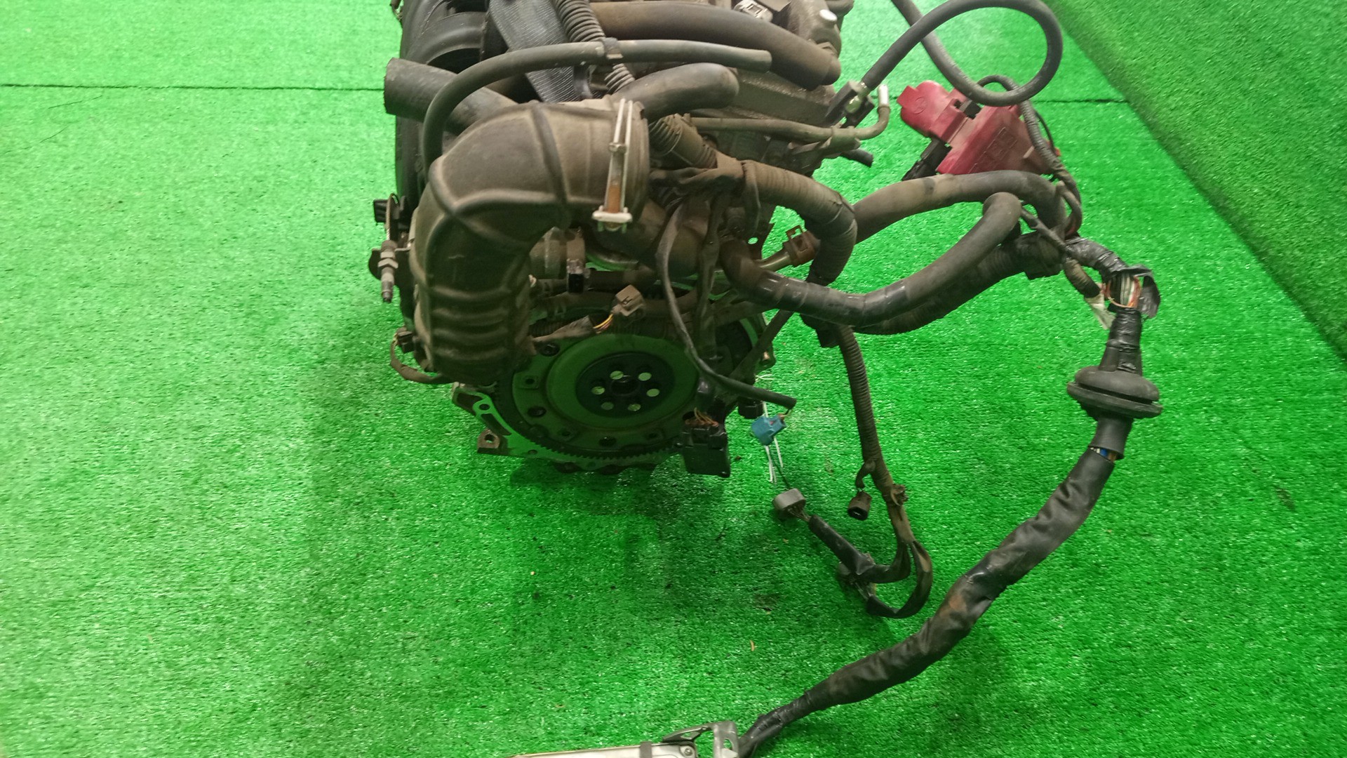 Двигатель TOYOTA FUNCARGO, IST, PLATZ, RAUM, VITZ, PROBOX, BB, PORTE, SIENTA, SUCCEED, WILL CYPHA NCP25, NCP65, NCP16, NCZ25, NCP15, NCP55V, NCP59G, NCP35, NNP15, NCP85G, NCP75 1NZ-FE 5439127 5 ракурс