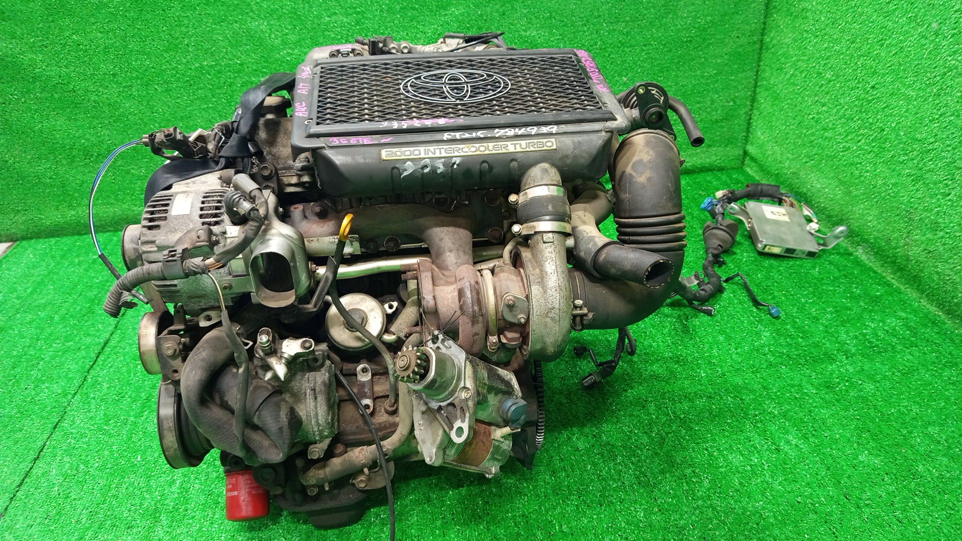 Двигатель TOYOTA CALDINA ST215W 3S-GTE 9352066 3 ракурс