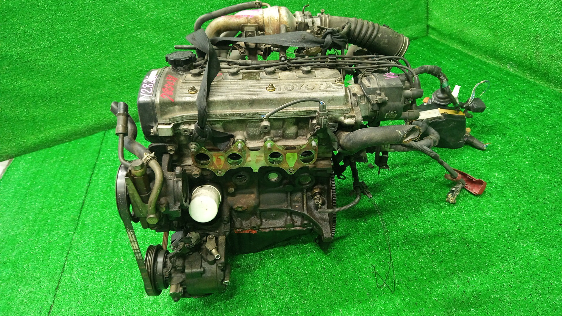 Двигатель TOYOTA STARLET EP95 4E-FE TPAM 3 ракурс