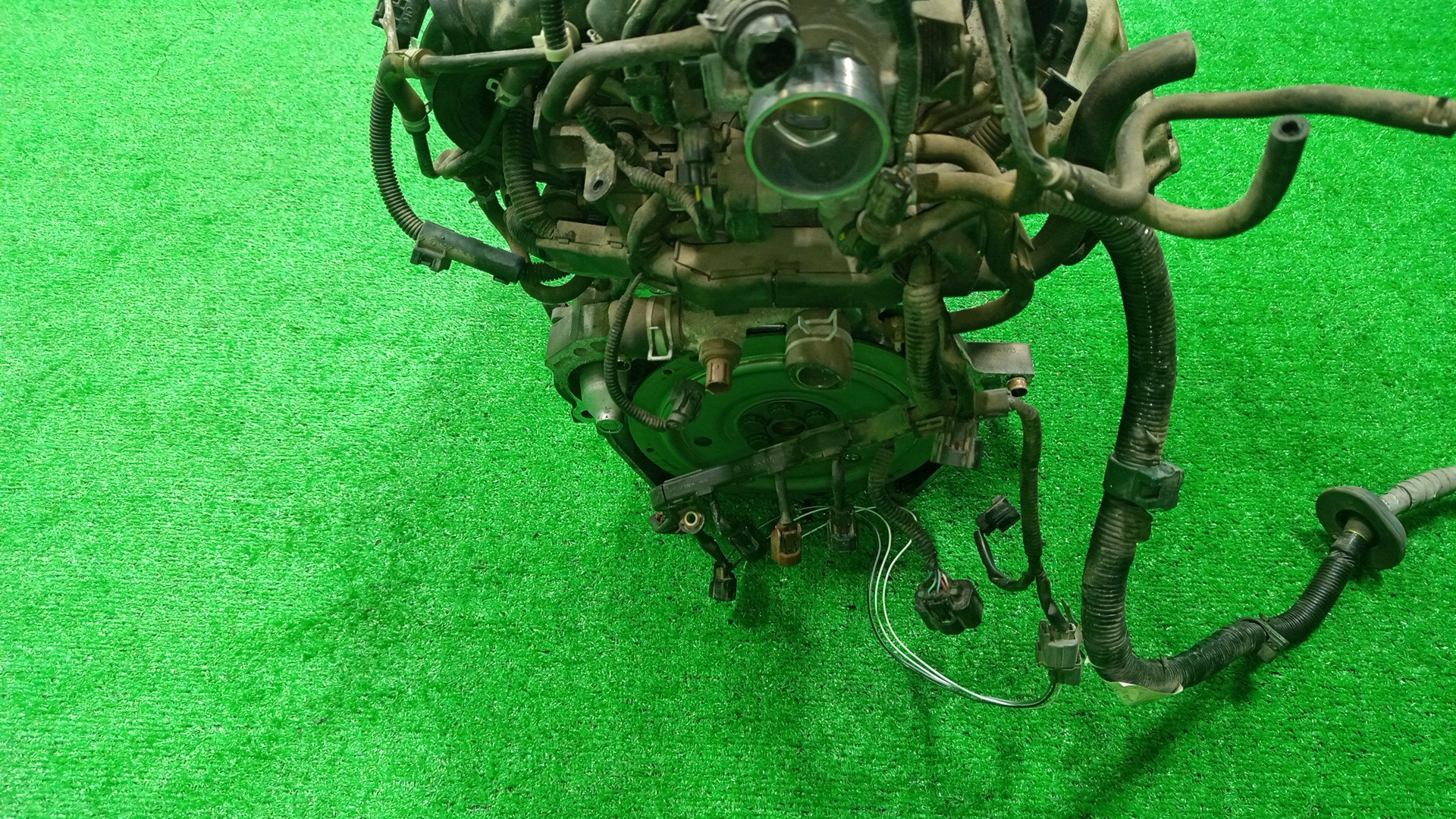 Двигатель HONDA FIT ARIA, FIT GD6, GD7, GD2, GD1 L13A I-DSI 5 ракурс Двигатель HONDA FIT ARIA, FIT GD6, GD7, GD2, GD1 L13A I-DSI 5 ракурс