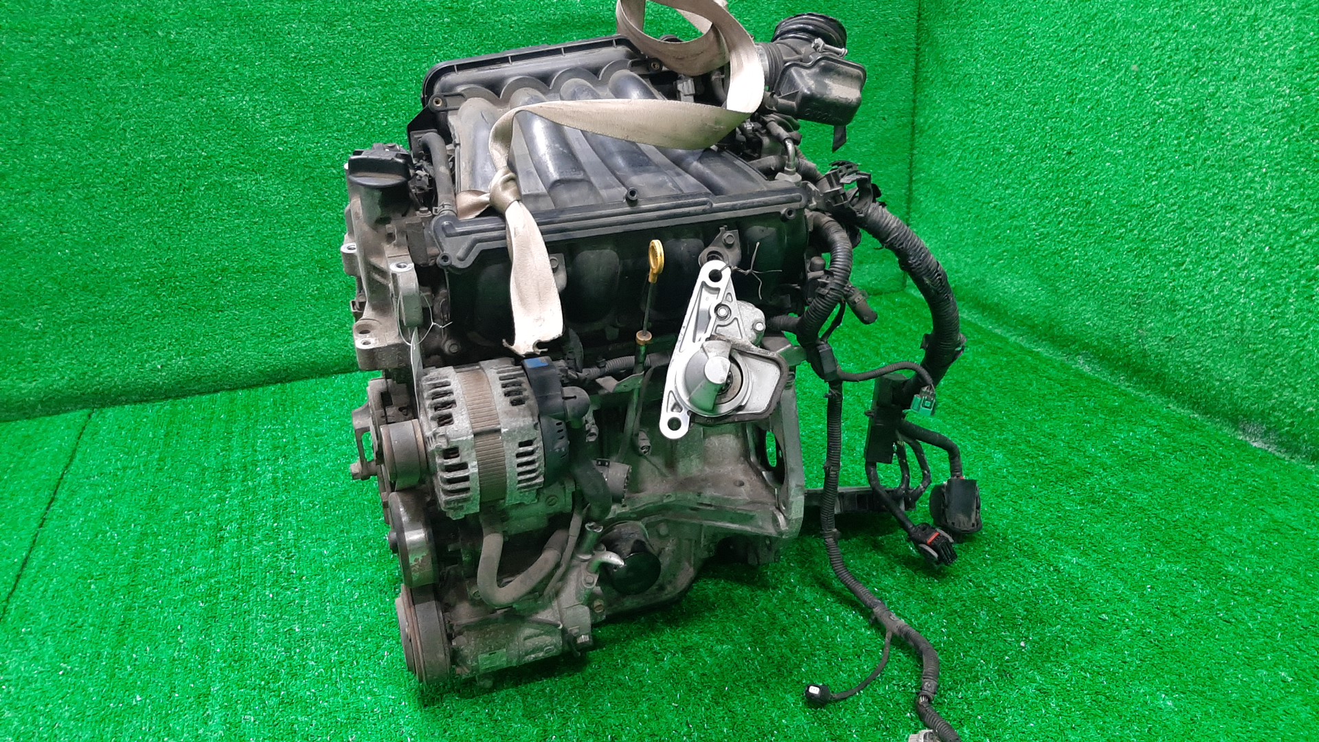 Двигатель NISSAN SERENA NC25 MR20DE 377821A 4 ракурс