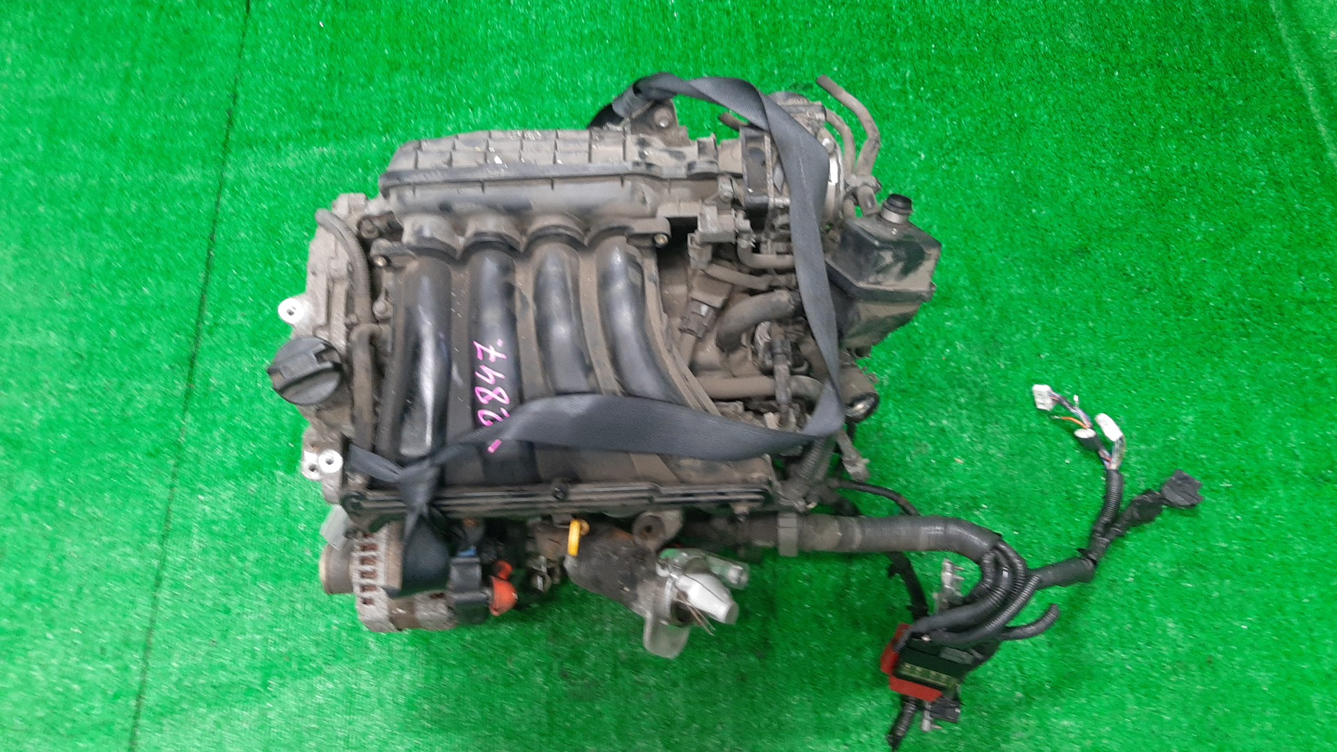Двигатель NISSAN X-TRAIL T31, NT31 MR20DE 036127B 1 ракурс