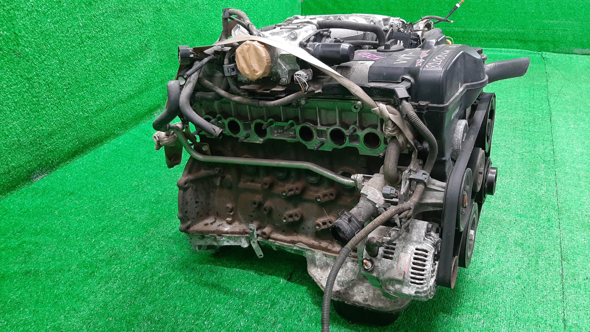 Двигатель TOYOTA ARISTO JZS160 2JZ-GE VVTI 3 ракурс