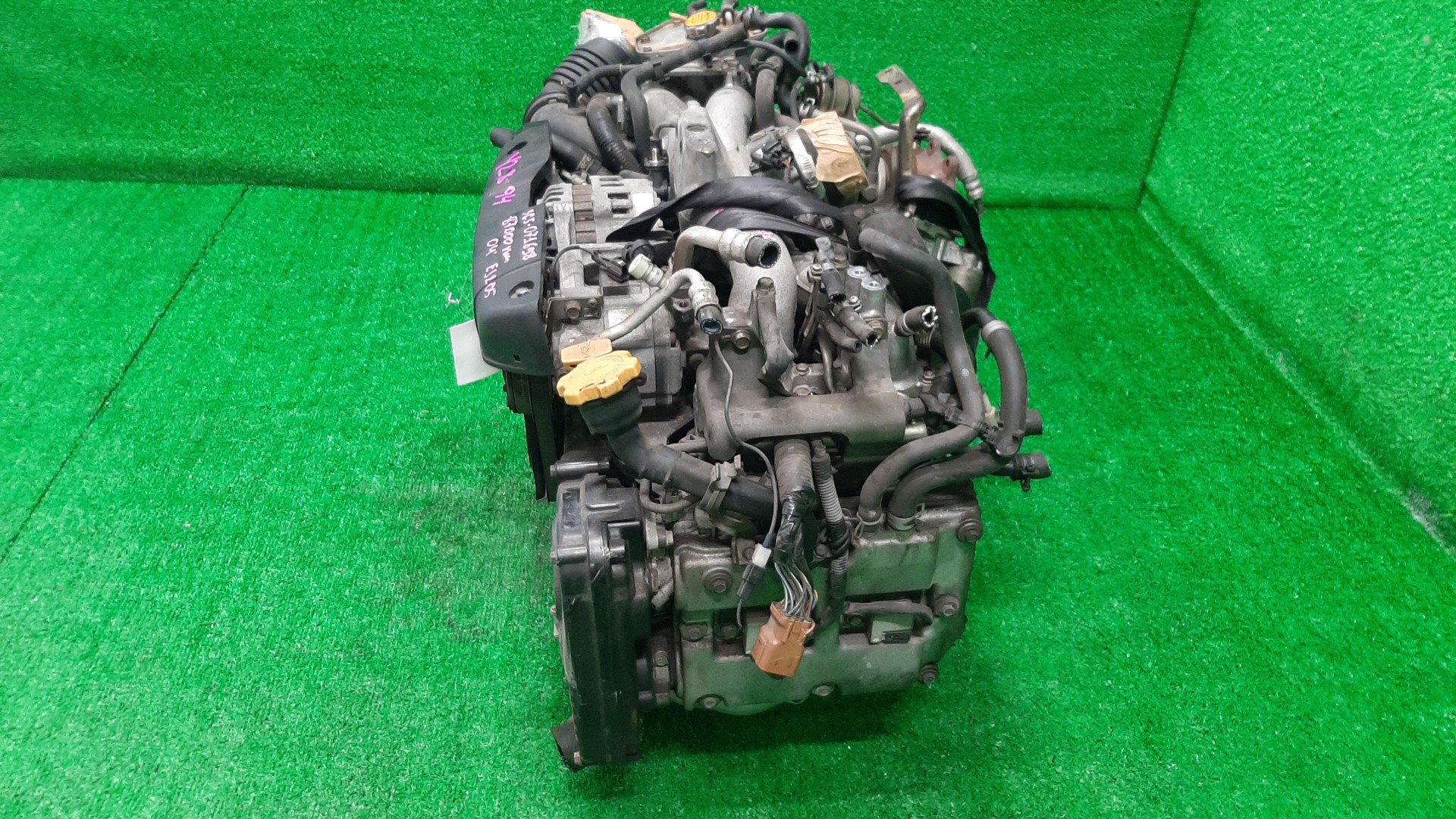 Двигатель SUBARU FORESTER SG5 EJ205 EJ205DXSBE 4 ракурс