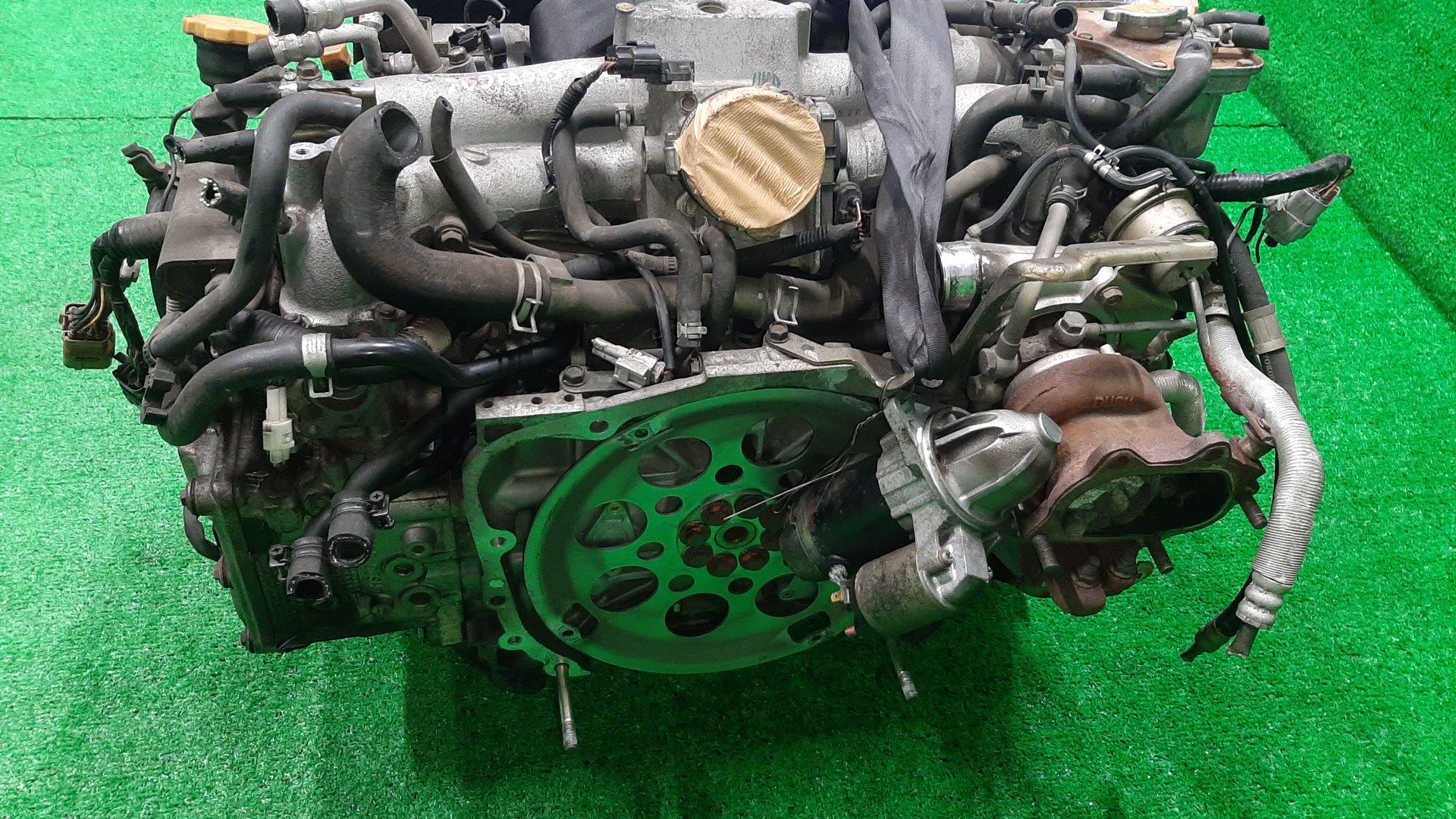Двигатель SUBARU FORESTER SG5 EJ205 EJ205DXSBE 5 ракурс