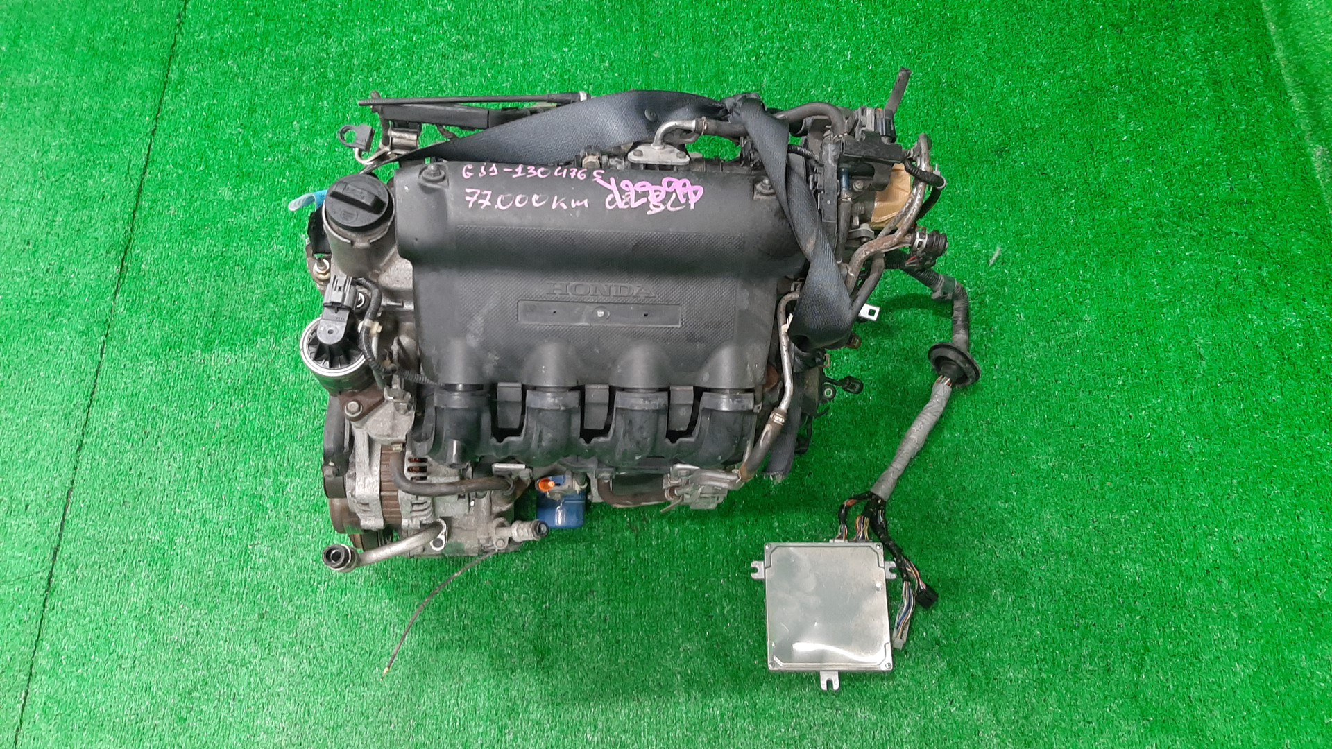 Двигатель HONDA AIRWAVE GJ1, GJ2 L15A VTEC 1 ракурс Двигатель HONDA AIRWAVE GJ1, GJ2 L15A VTEC 1 ракурс