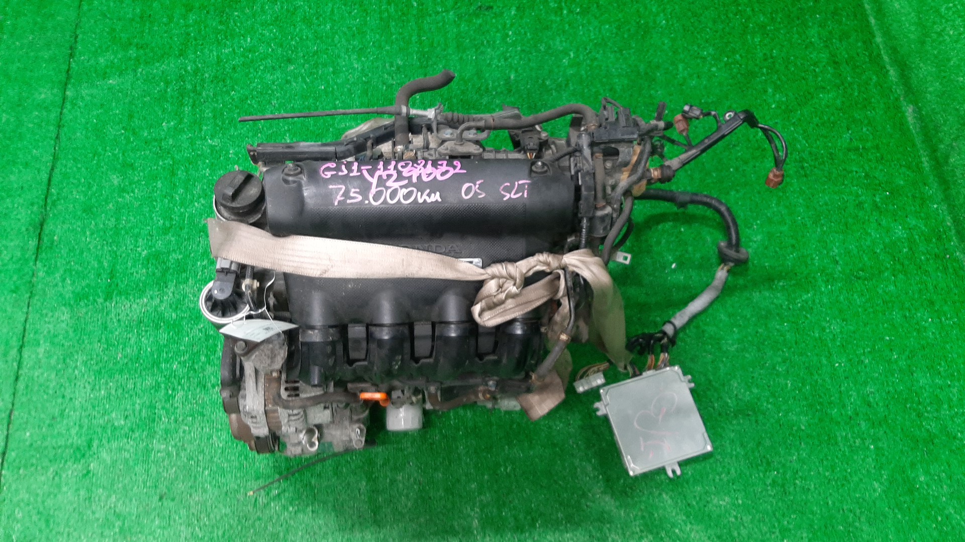 Двигатель HONDA AIRWAVE GJ1, GJ2 L15A VTEC 1 ракурс Двигатель HONDA AIRWAVE GJ1, GJ2 L15A VTEC 1 ракурс