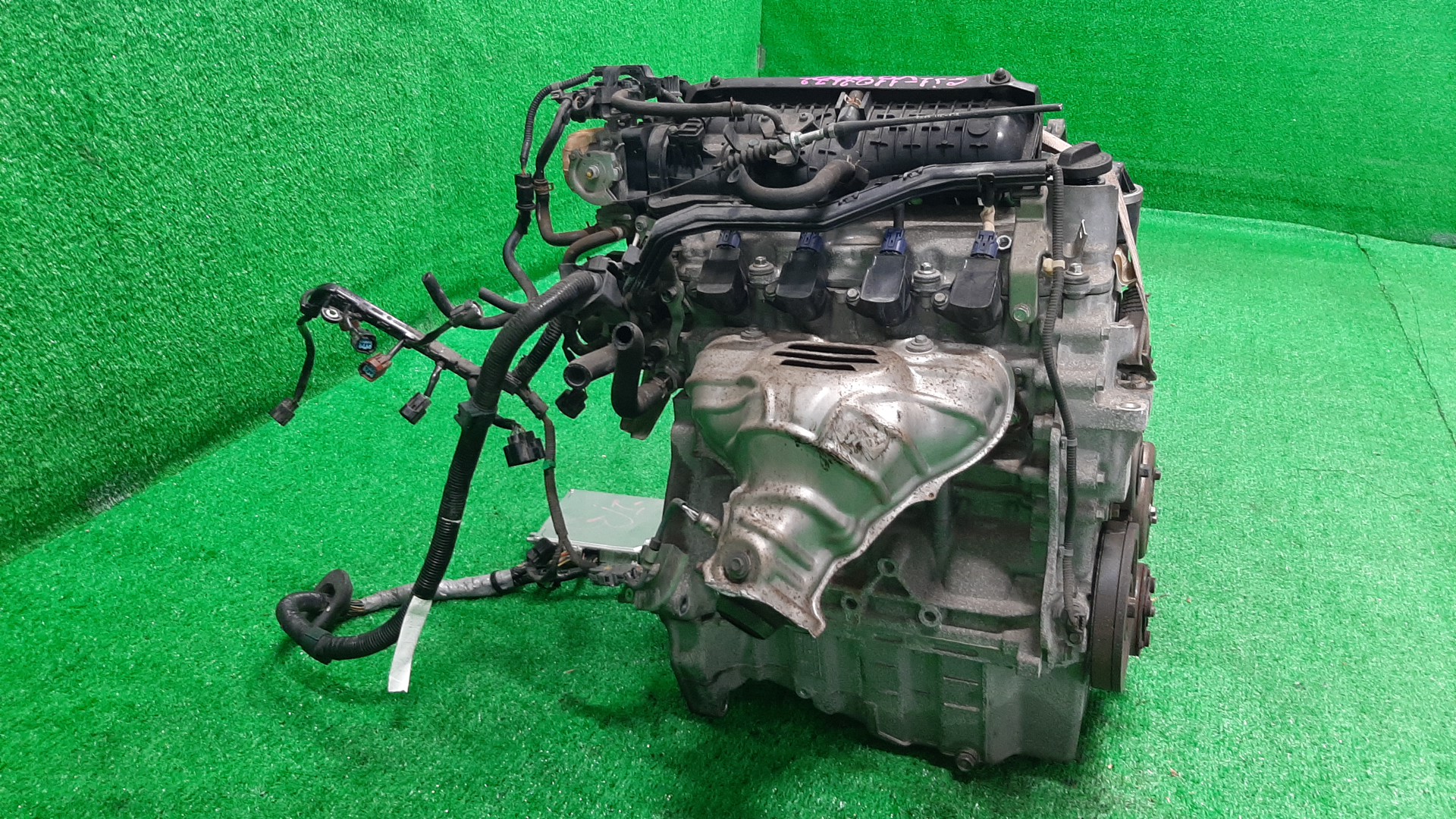 Двигатель HONDA AIRWAVE GJ1, GJ2 L15A VTEC 3 ракурс Двигатель HONDA AIRWAVE GJ1, GJ2 L15A VTEC 3 ракурс