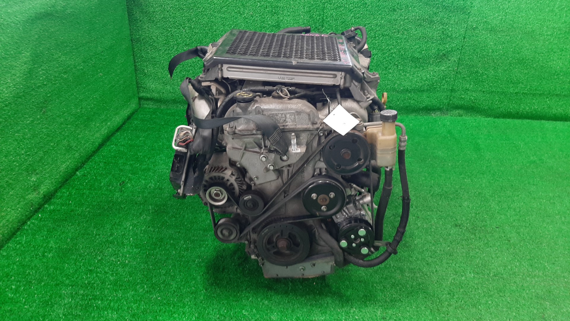 Двигатель MAZDA CX-7 ER3P L3-VDT 4WD 2 ракурс Двигатель MAZDA CX-7 ER3P L3-VDT 4WD 2 ракурс