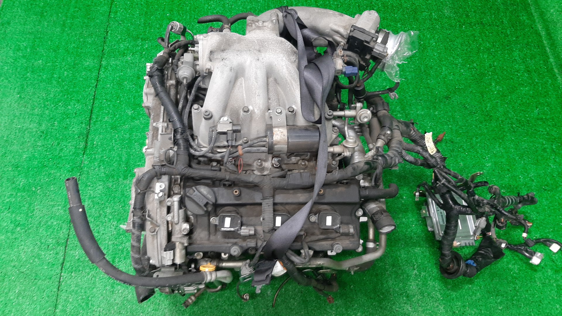 Двигатель NISSAN TEANA J31 VQ23DE 2MOD 1 ракурс