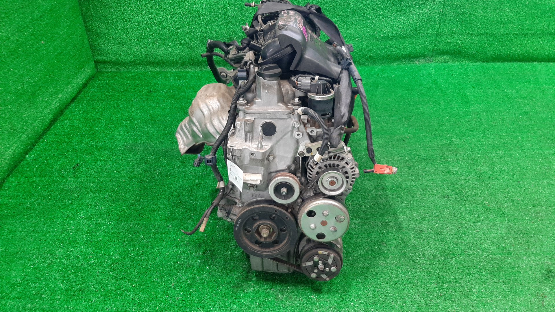 Двигатель HONDA FIT ARIA, FIT GD6, GD7, GD2, GD1 L13A I-DSI 2 ракурс Двигатель HONDA FIT ARIA, FIT GD6, GD7, GD2, GD1 L13A I-DSI 2 ракурс
