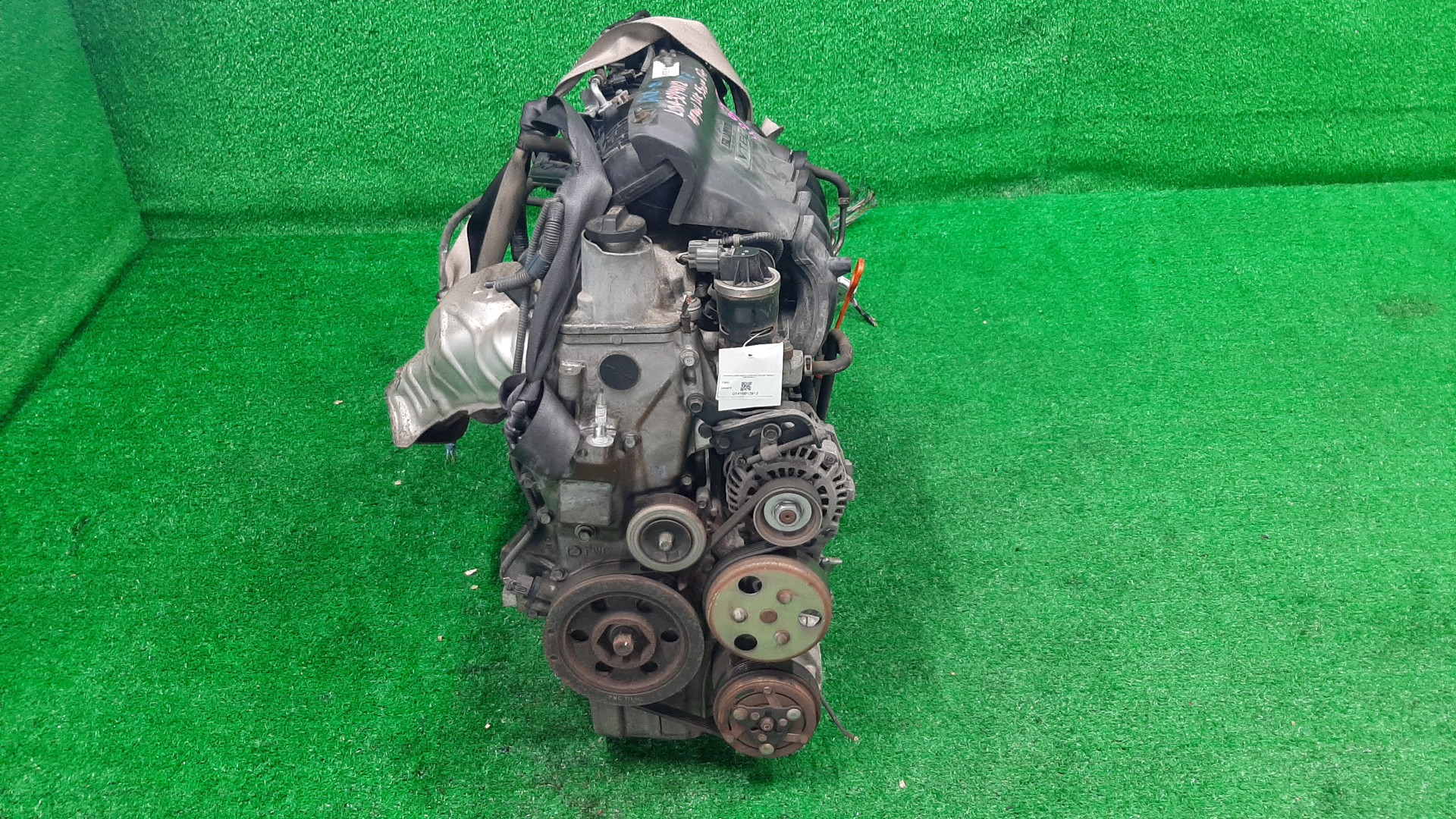 Двигатель HONDA MOBILIO, MOBILIO SPIKE GB2, GB1, GK1, GK2 L15A VTEC 2 ракурс