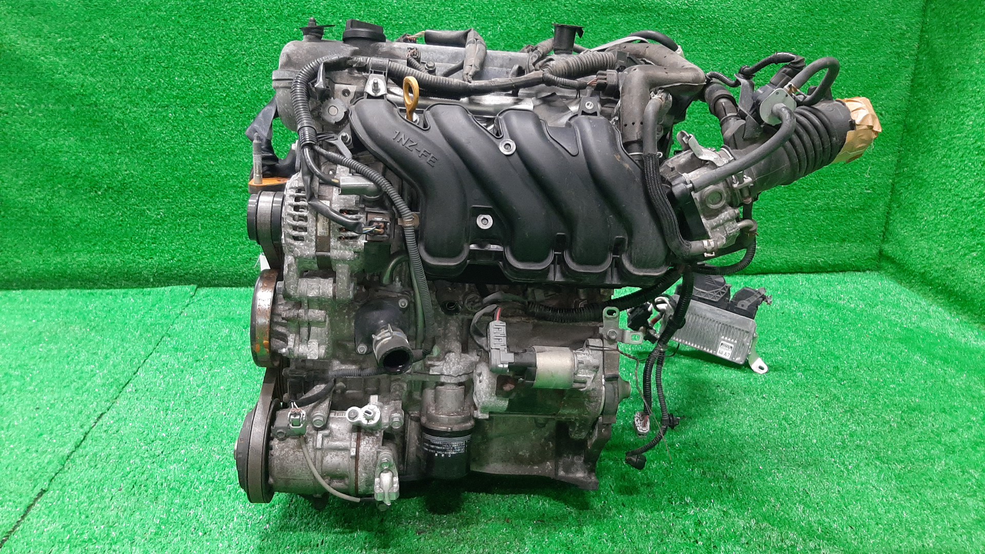 Двигатель TOYOTA PROBOX, COROLLA FIELDER, PORTE, SUCCEED, SPADE, COROLLA  AXIO NCP160V, NZE161G, NCP141, NZE161 1NZ-FE ELECTRO 3 ракурс