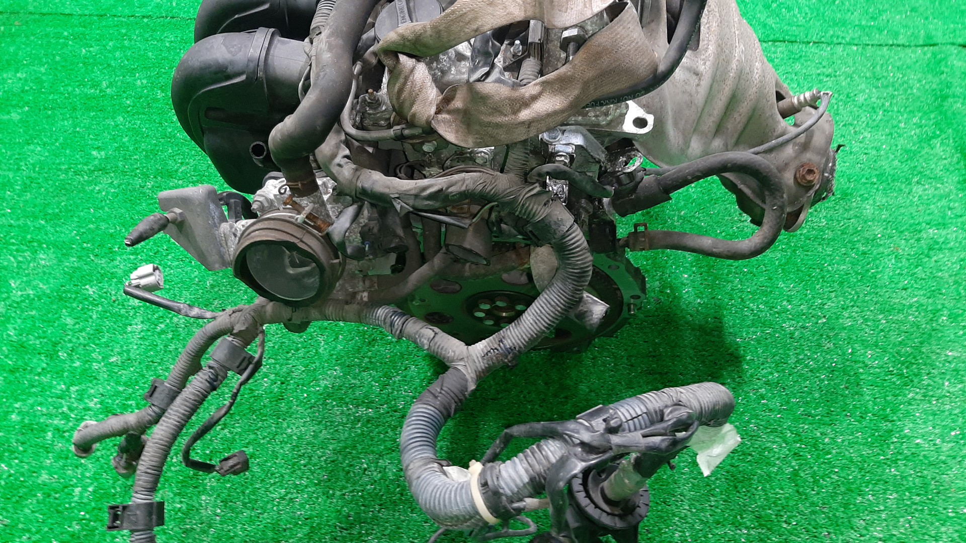 Двигатель TOYOTA COROLLA FIELDER ZZE122G 1ZZ-FE MEX 5 ракурс