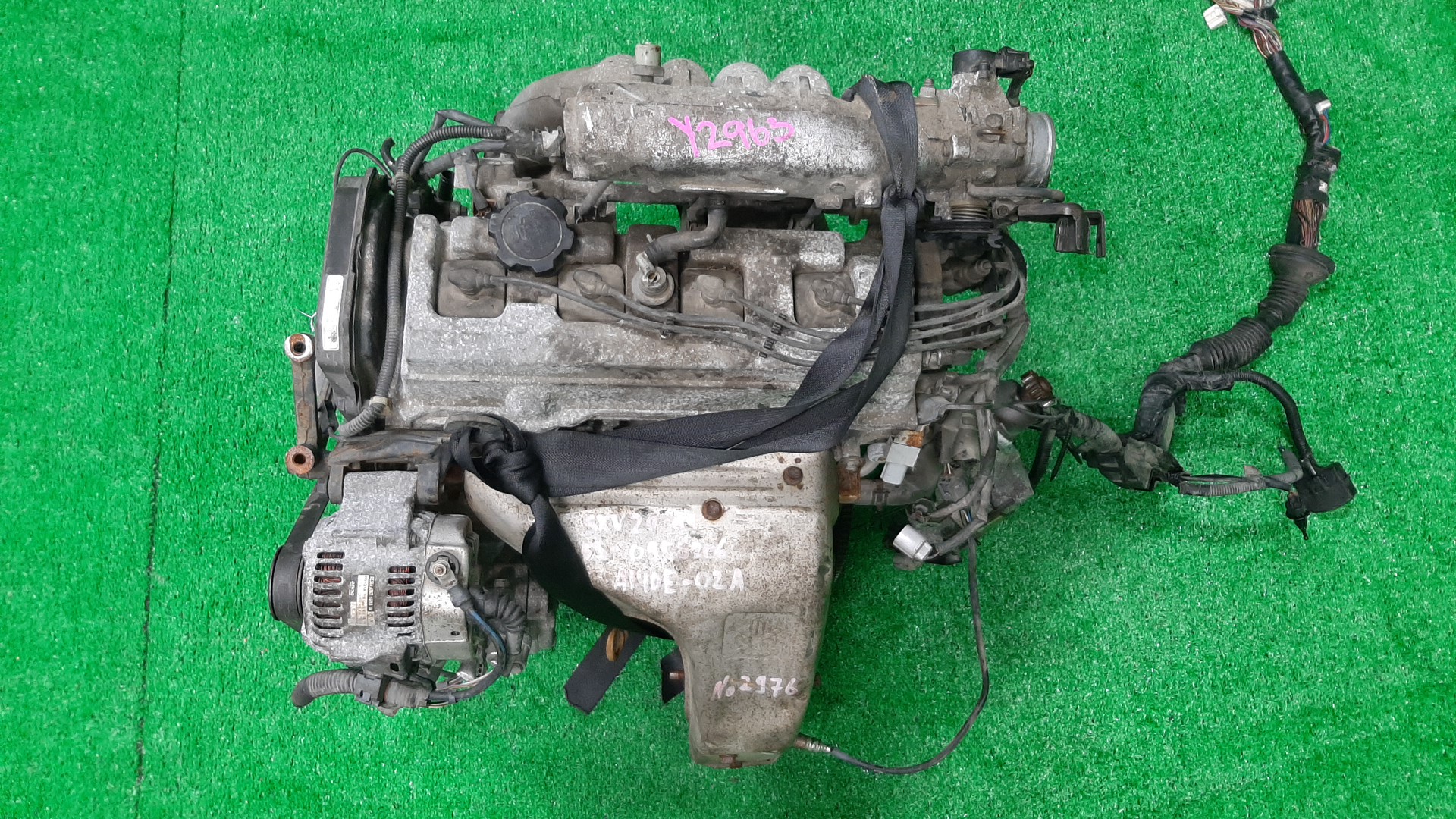 Двигатель TOYOTA CAMRY GRACIA SXV20W 5S-FE KAT 1 ракурс