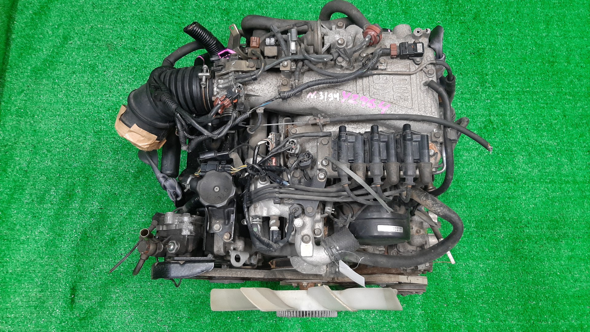 Двигатель MITSUBISHI DELICA PD6W, PF6W 6G72 RS7514 1 ракурс