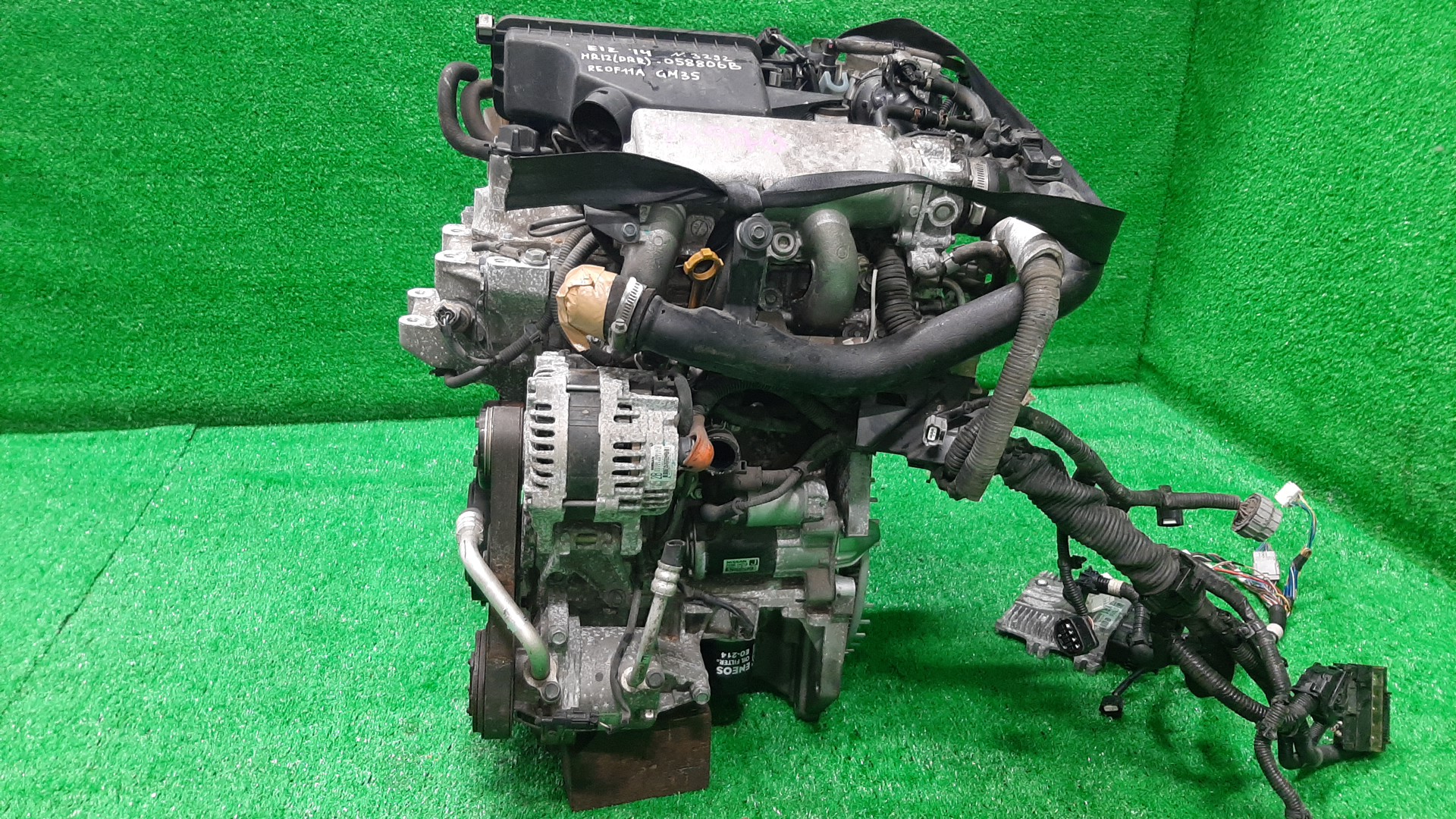 Двигатель NISSAN NOTE E12 HR12DDR 058806B 3 ракурс
