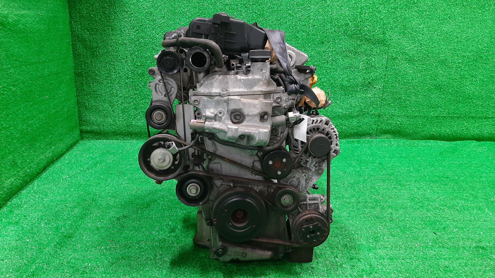 Двигатель NISSAN NOTE E12 HR12DDR 295595A 2 ракурс