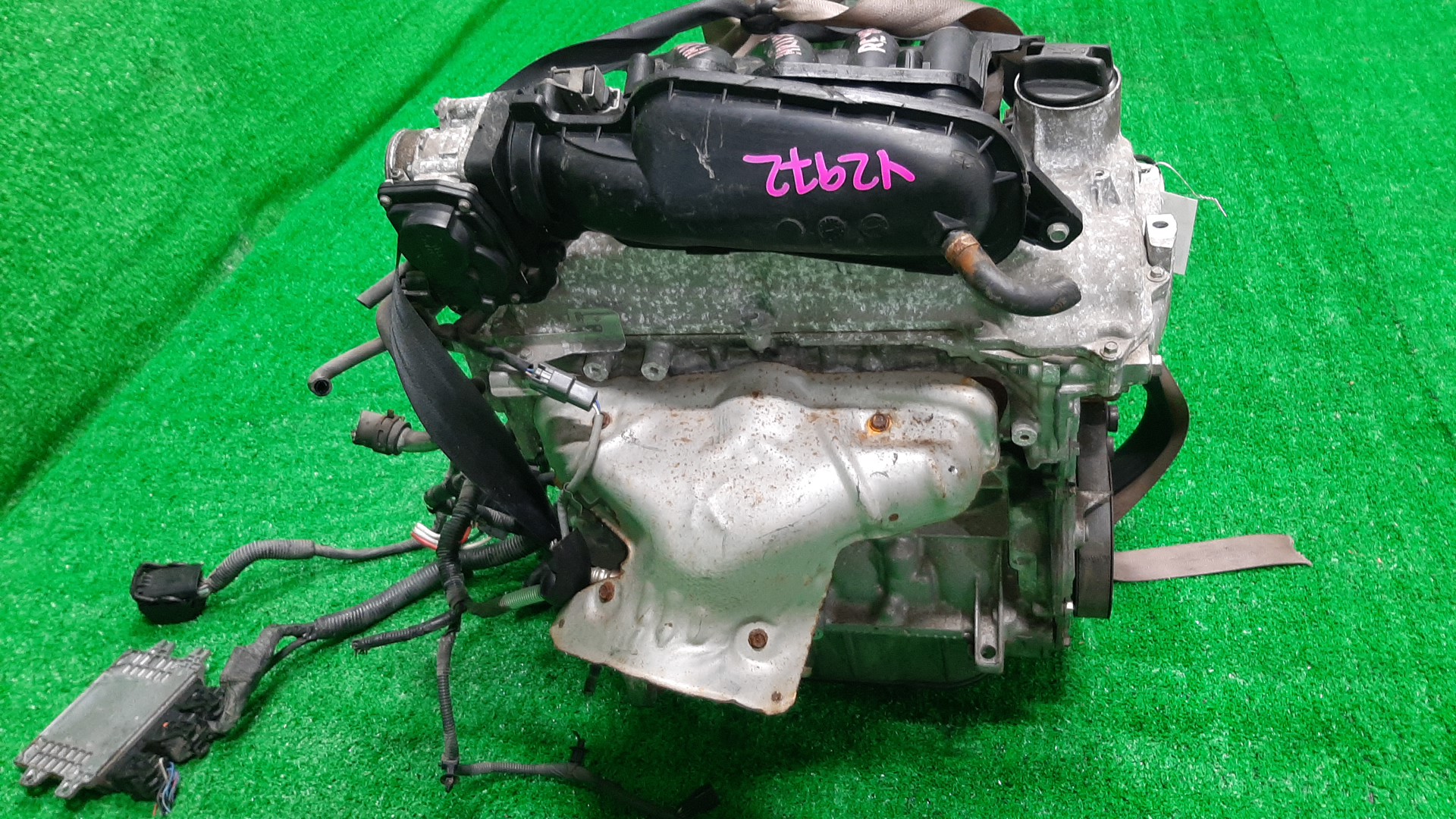 Двигатель NISSAN DELICA D3, NV200 BM20, VM20, M20 HR16DE 338555C 4 ракурс