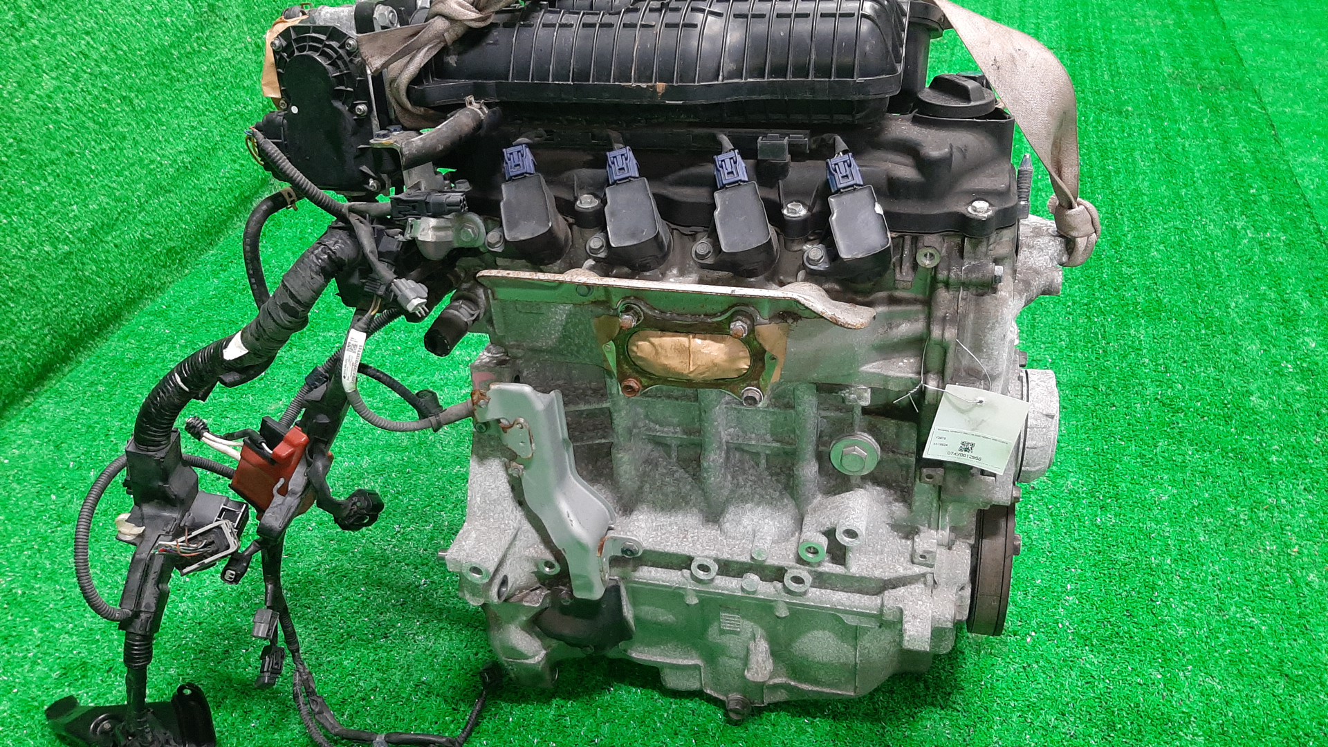 Двигатель HONDA FIT GE6 L13A 1MOD 4 ракурс Двигатель HONDA FIT GE6 L13A 1MOD 4 ракурс