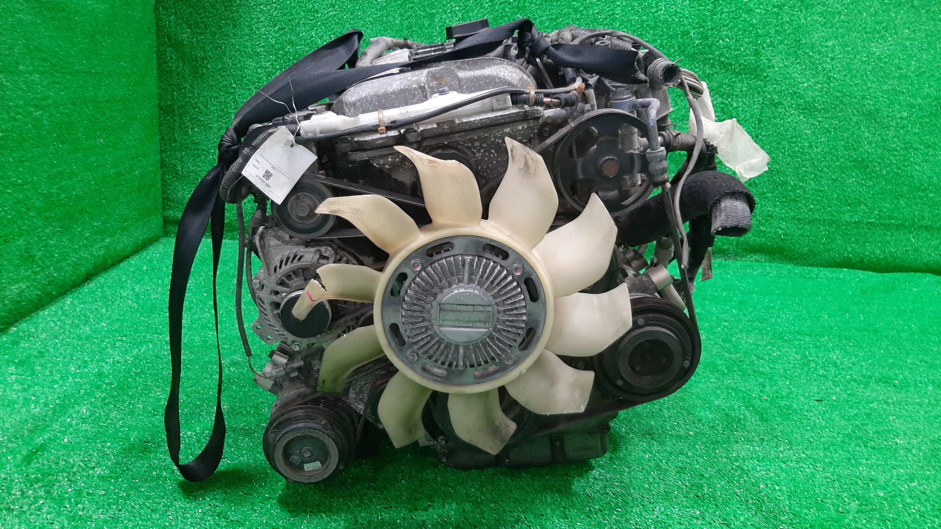 Двигатель MAZDA DELICA, BONGO, VANETTE SKP2TM, SKP2VM, SLP2T, SKP2V, SKP2T, SLP2V, SKP2VN, SKP2TN L8 10352377 2 ракурс