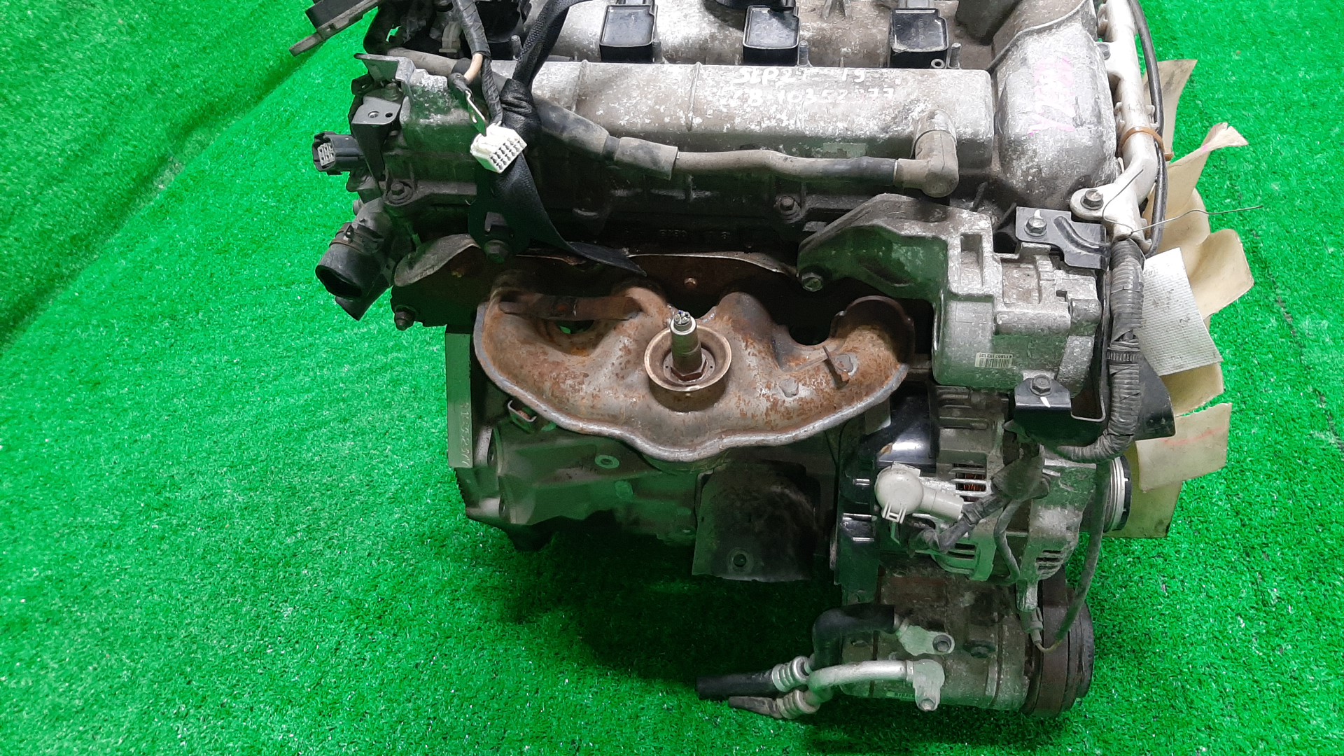 Двигатель MAZDA DELICA, BONGO, VANETTE SKP2TM, SKP2VM, SLP2T, SKP2V, SKP2T, SLP2V, SKP2VN, SKP2TN L8 10352377 4 ракурс
