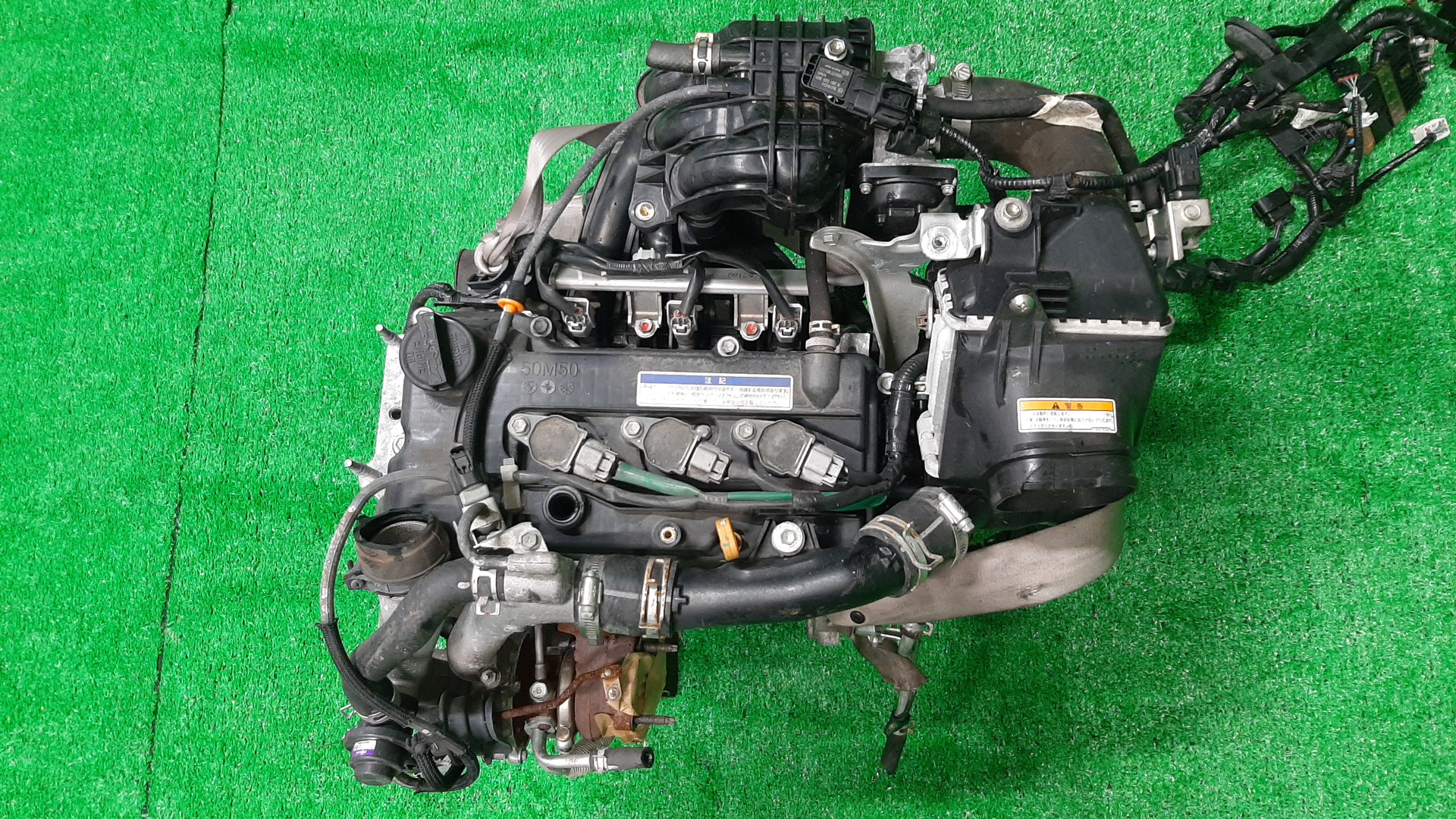 Двигатель SUZUKI FLAIR CROSSOVER, HUSTLER MS31S, MS41S, MR31S, MR41S R06AT A729709 1 ракурс
