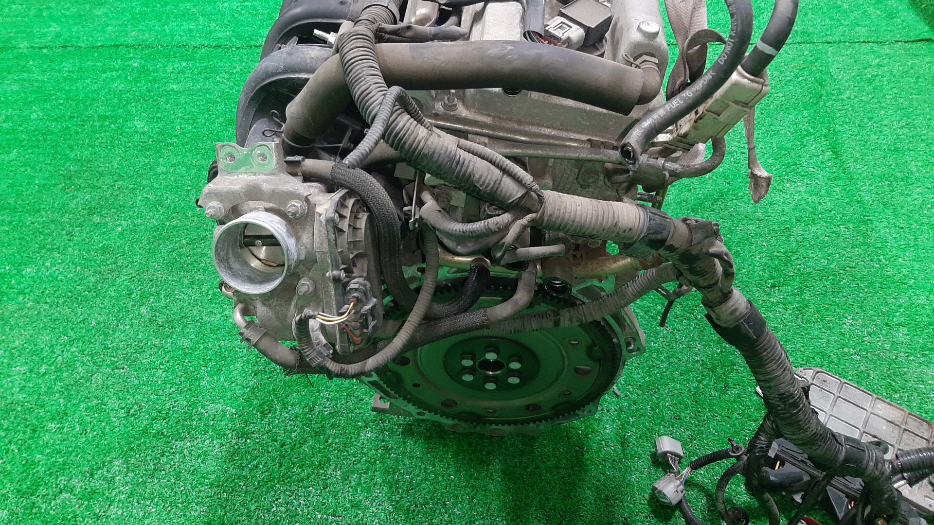 Двигатель TOYOTA VITZ, BELTA NCP95, NCP96 2NZ-FE ELECTRO 5 ракурс