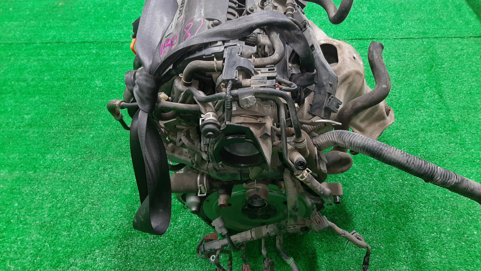 Двигатель HONDA FIT GD3, GD4 L15A VTEC 5 ракурс