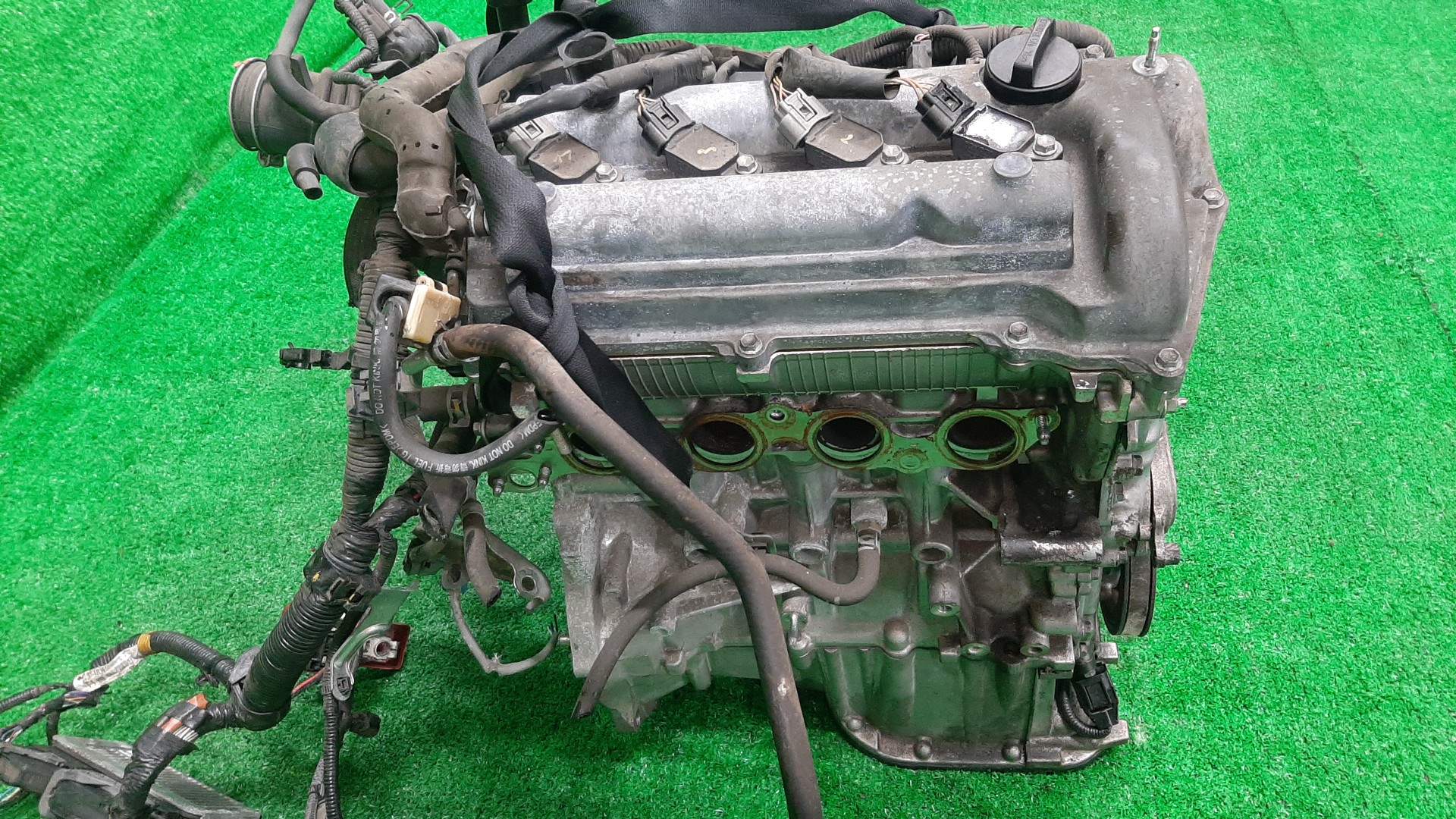 Двигатель TOYOTA PROBOX, COROLLA FIELDER, PORTE, SUCCEED, SPADE, COROLLA  AXIO NCP160V, NZE161G, NCP141, NZE161 1NZ-FE ELECTRO 4 ракурс