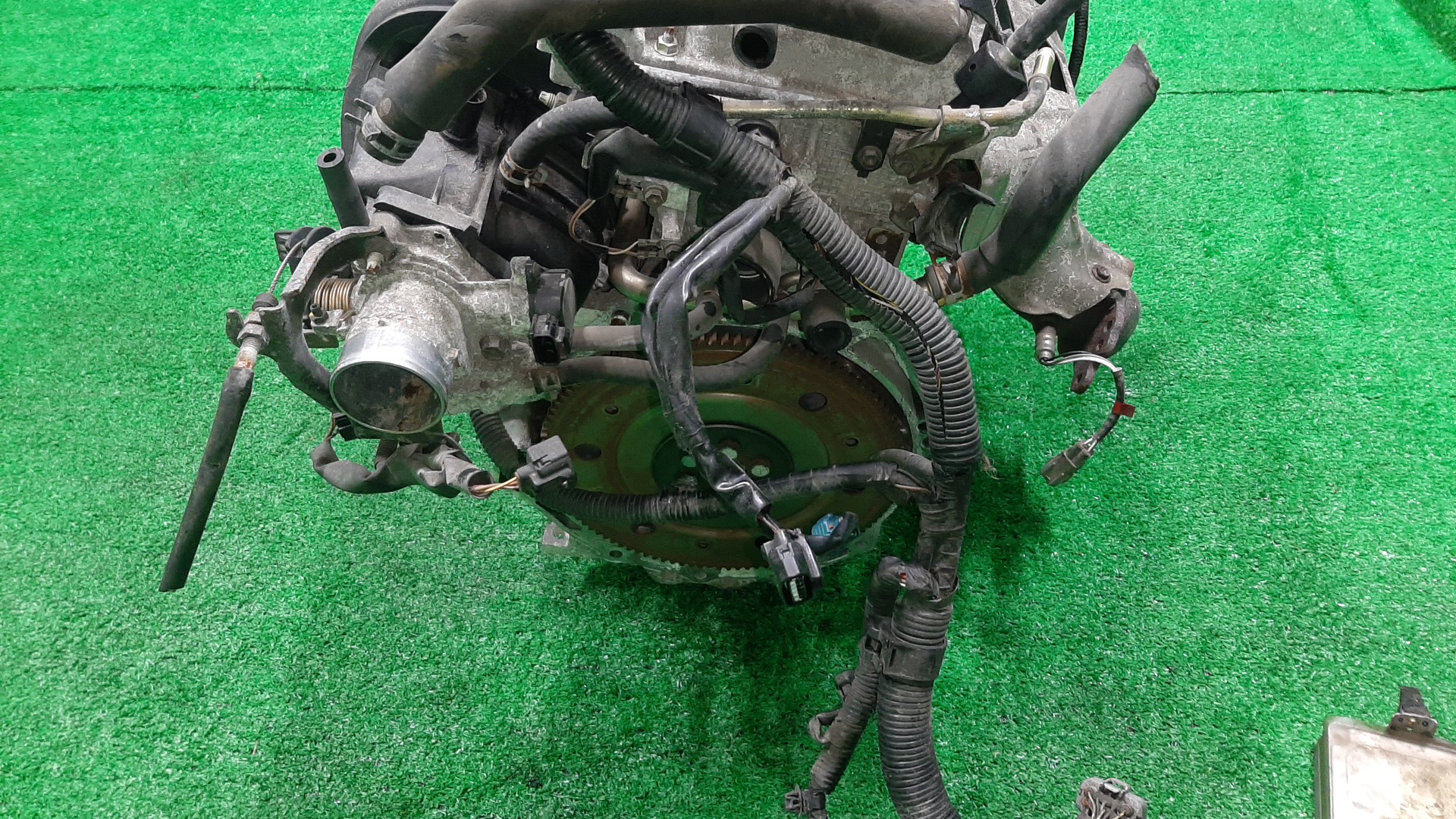 Двигатель TOYOTA FUNCARGO, IST, VITZ, WILL VI, PROBOX, BB, PORTE, WILL CYPHA NCP20, NCP60, NCP10, NCP19, NCP50V, NCP30, NNP10, NCP70 2NZ-FE 2288018 5 ракурс