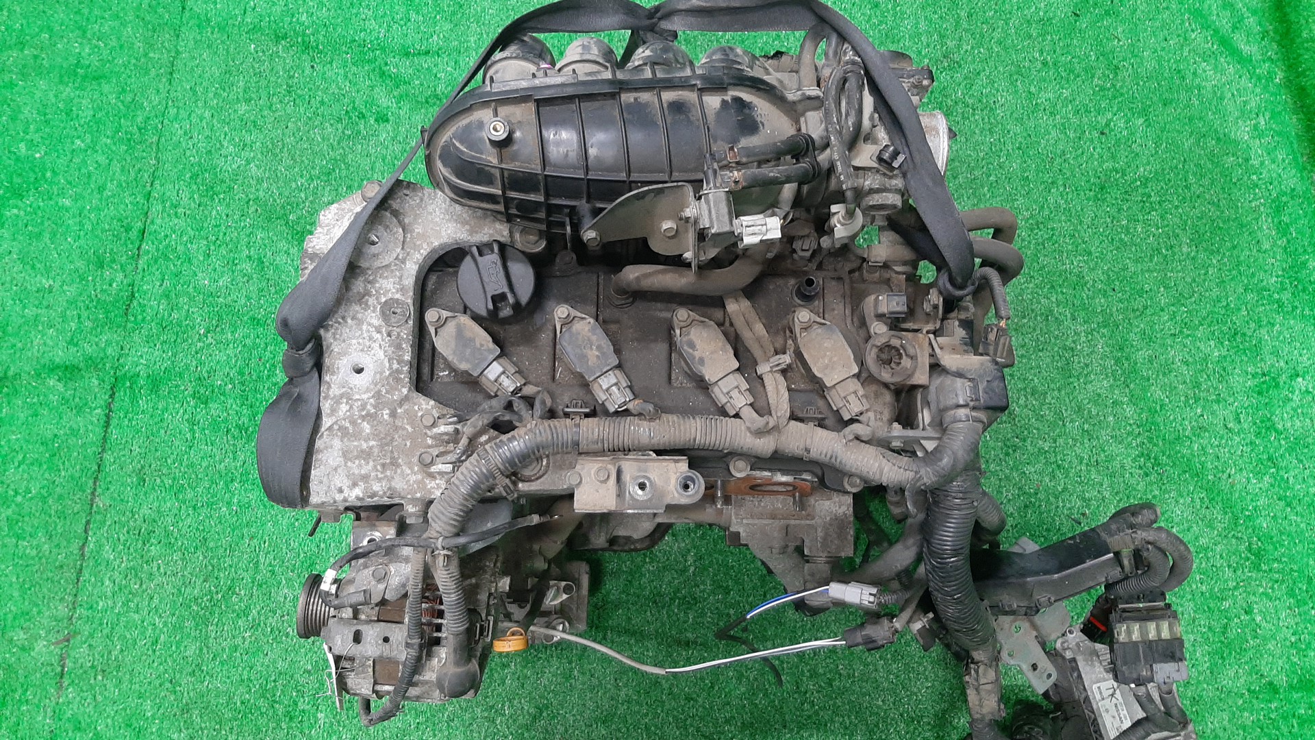 Двигатель NISSAN X-TRAIL TNT31 QR25DE 588686A 1 ракурс