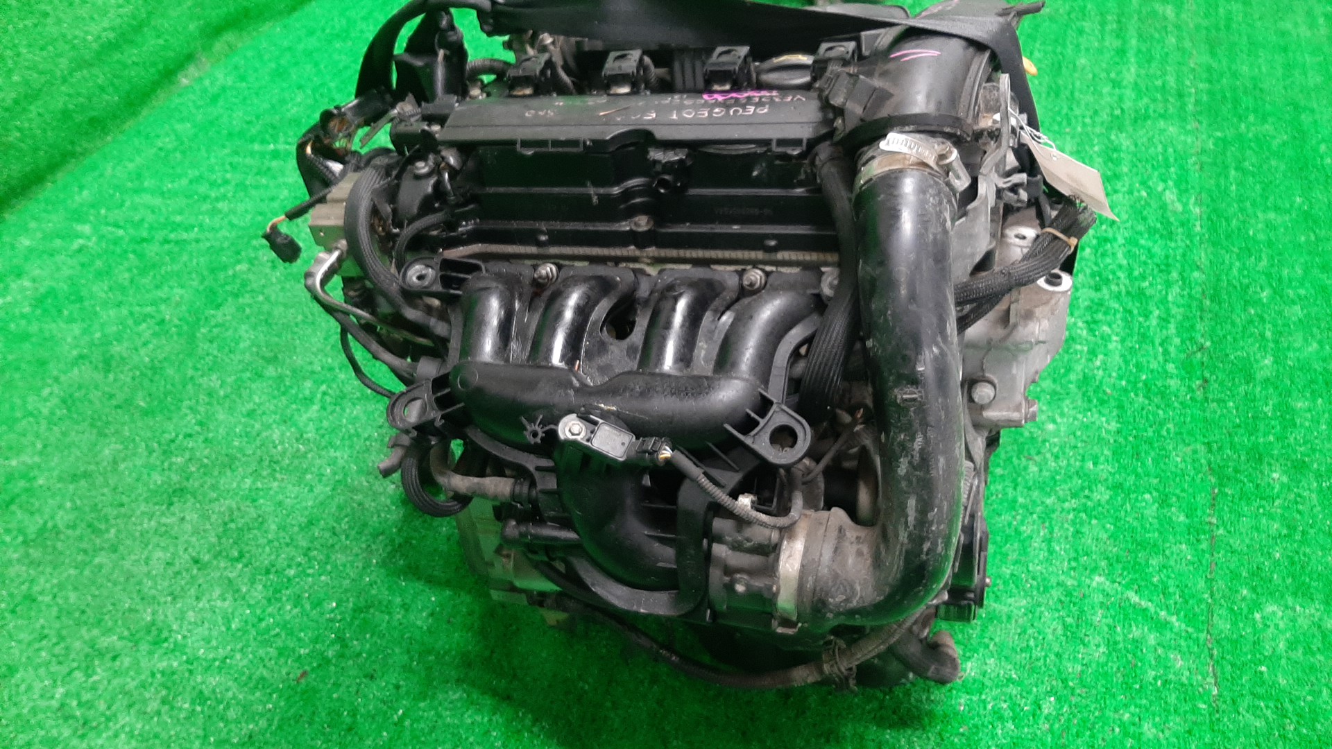 Двигатель PEUGEOT C5, DS5, RCZ, 308, DS4, C4, 3008, 5008, 508 RD, K, PF2, 4C, 4A, 4E, 4B, T7, S, N, LA, B7, LC, T84, T875F02, T8, 8D 5F02, EP6CDT EP6CDT 4 ракурс