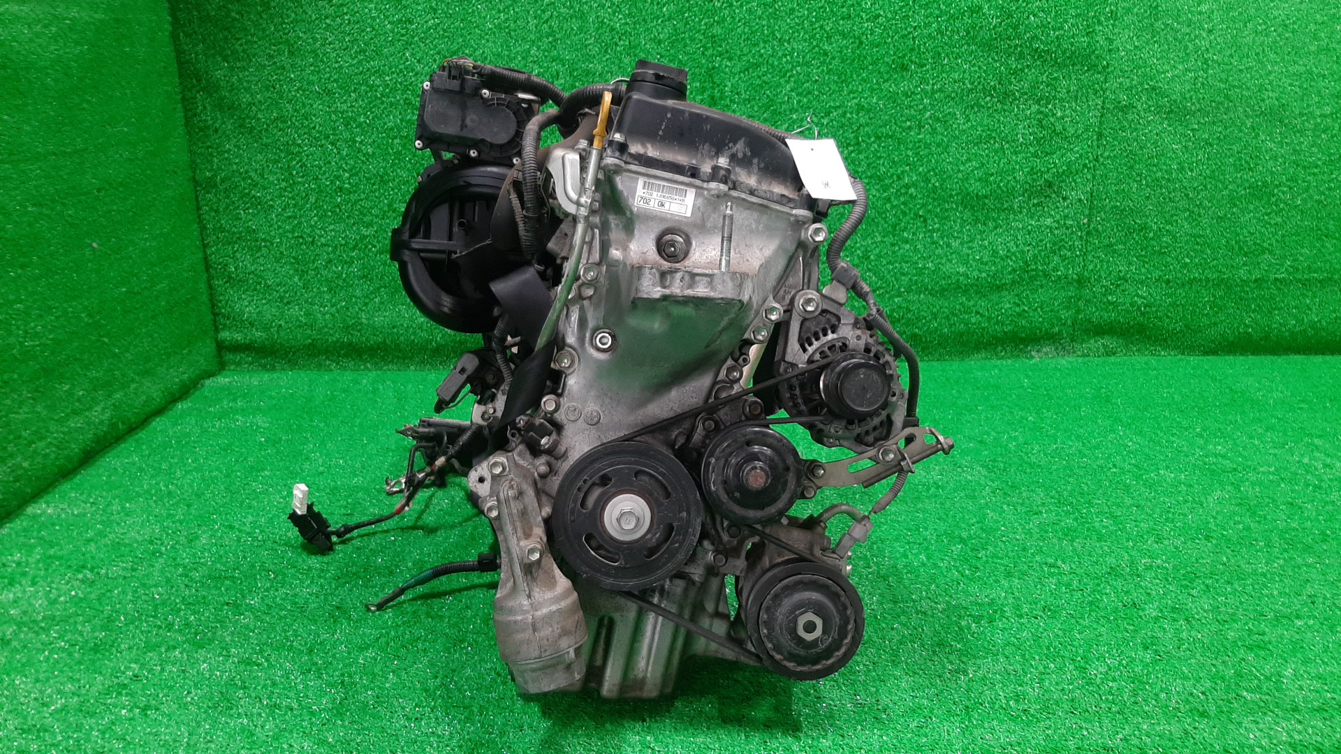 Двигатель TOYOTA VITZ KSP130 1KR-FE 1MOD 2 ракурс
