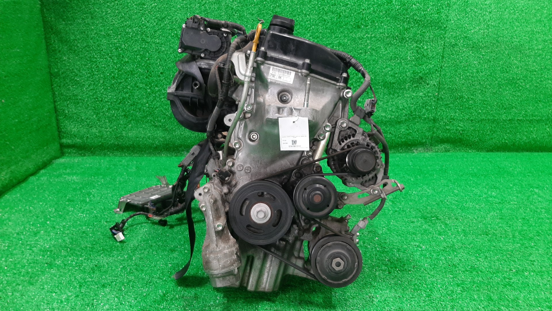 Двигатель TOYOTA VITZ KSP130 1KR-FE 1MOD 2 ракурс