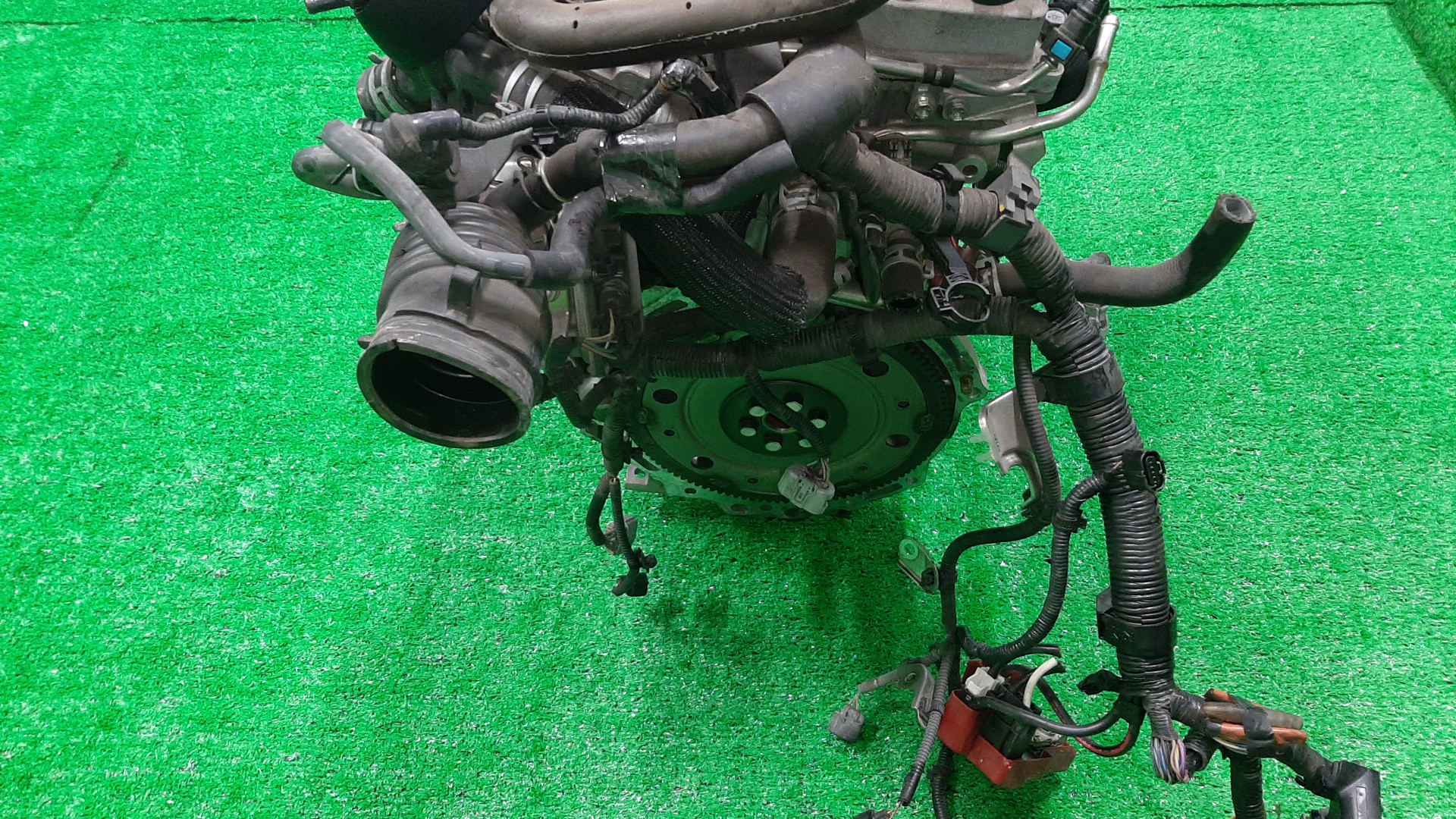 Двигатель TOYOTA PROBOX, COROLLA FIELDER, PORTE, SUCCEED, SPADE, COROLLA  AXIO NCP160V, NZE161G, NCP141, NZE161 1NZ-FE ELECTRO 5 ракурс