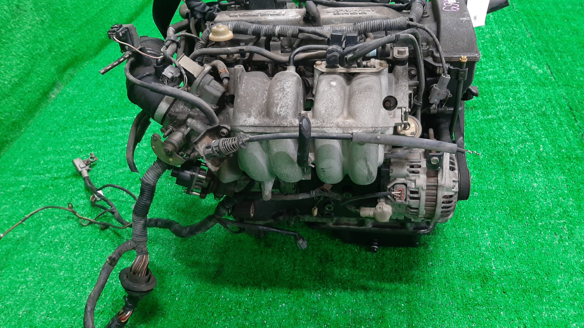 Двигатель MAZDA PREMACY CP8W FP-DE 770992 4 ракурс