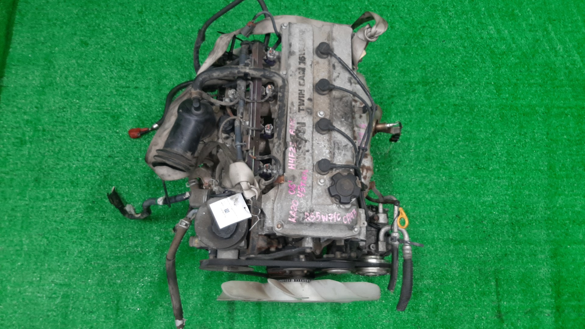 Двигатель NISSAN ATLAS H2F23, SH4F23, H4F23, SH2F23 KA20DE 089575X 1 ракурс