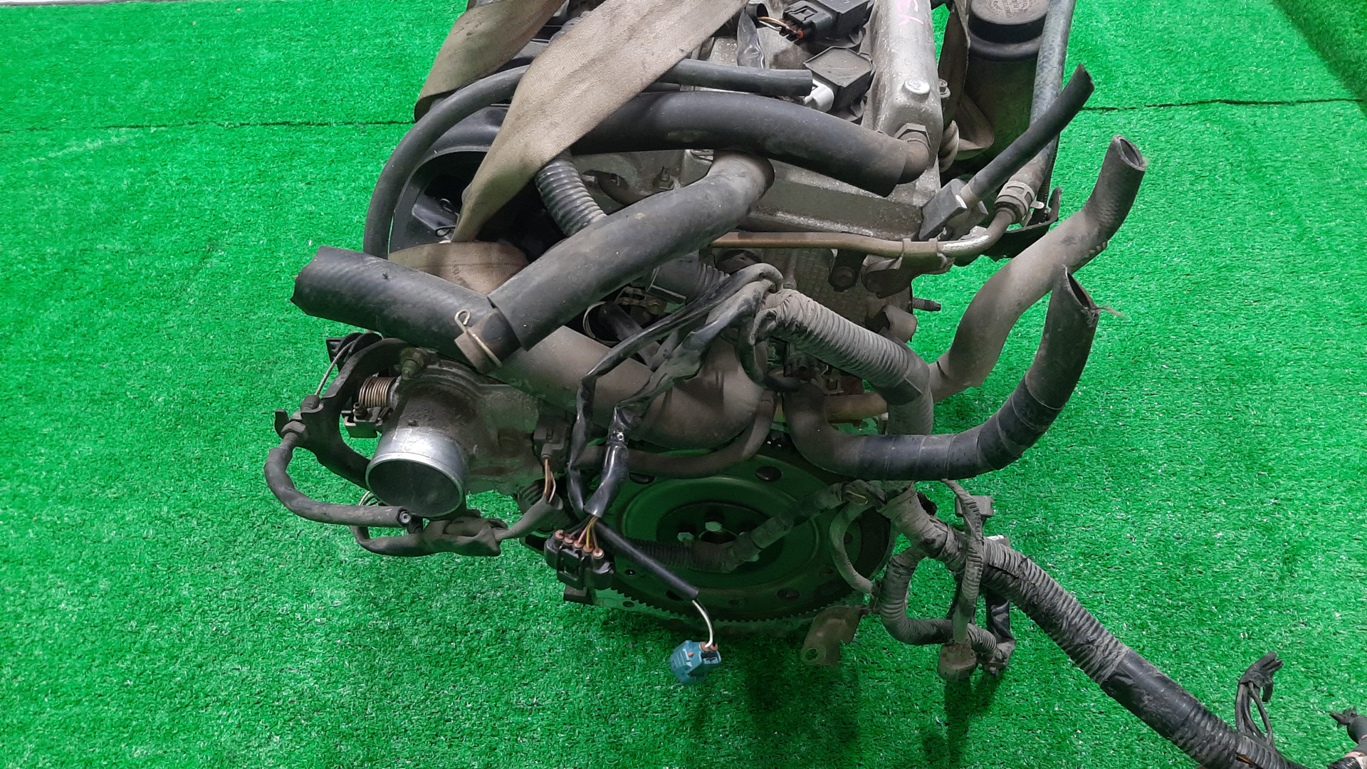 Двигатель TOYOTA FUNCARGO, IST, PLATZ, RAUM, VITZ, PROBOX, BB, PORTE, SIENTA, SUCCEED, WILL CYPHA NCP25, NCP65, NCP16, NCZ25, NCP15, NCP55V, NCP59G, NCP35, NNP15, NCP85G, NCP75 1NZ-FE B091180 5 ракурс
