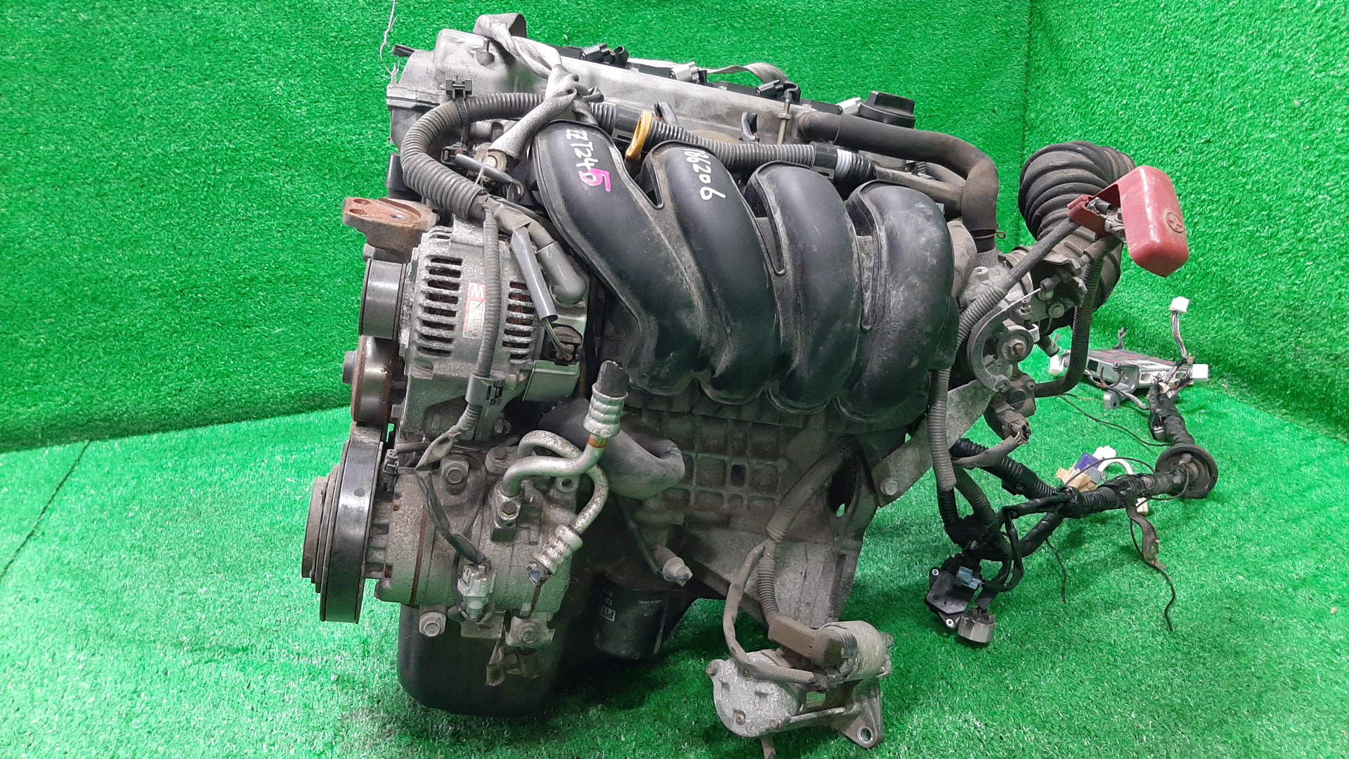 Двигатель TOYOTA COROLLA, PREMIO, COROLLA SPACIO, WISH, ALLION, COROLLA FIELDER, ALLEX, COROLLA RUNX, VOLTZ, WILL VS ZZE124, ZZT245, ZZE124N, ZNE14G, ZZE124G, ZZE138, ZZE129 1ZZ-FE MEX 3 ракурс