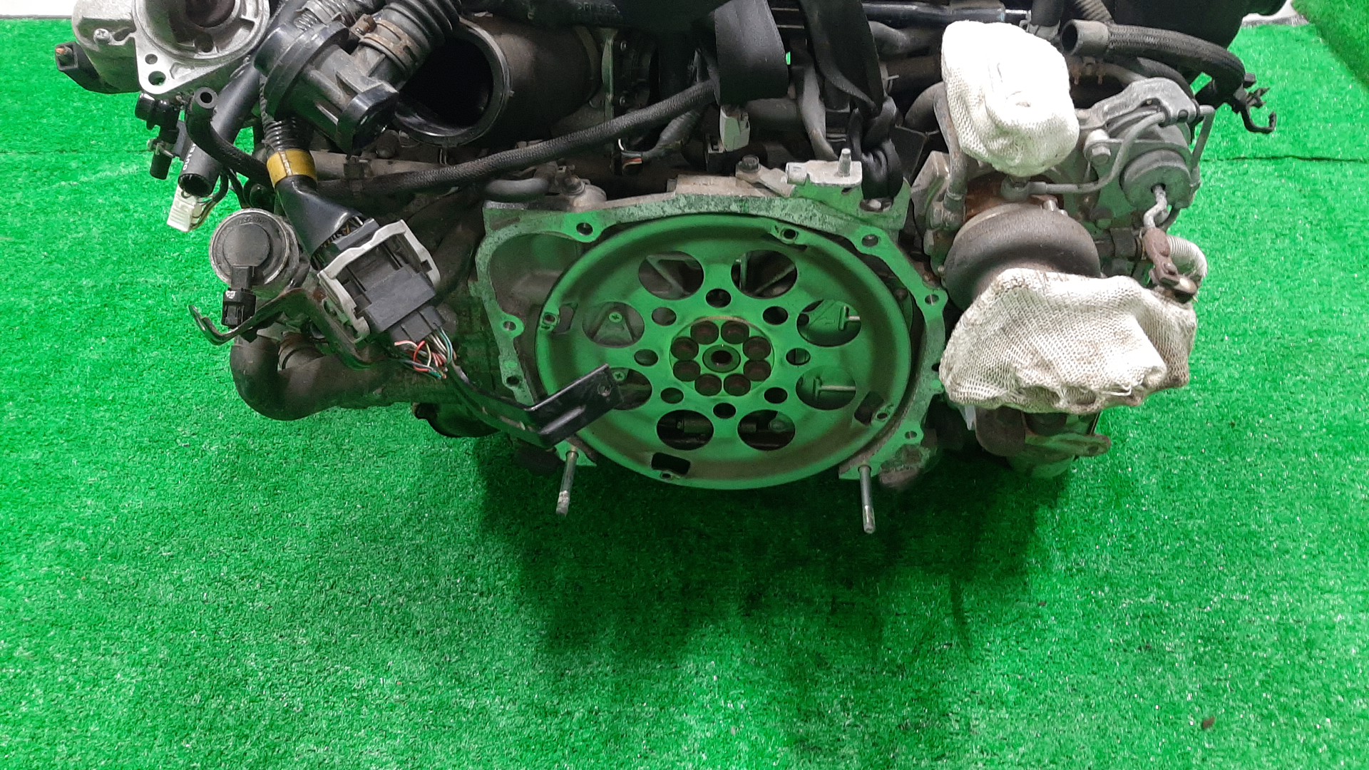 Двигатель SUBARU FORESTER SH5 EJ205 EJ205HPZME 5 ракурс