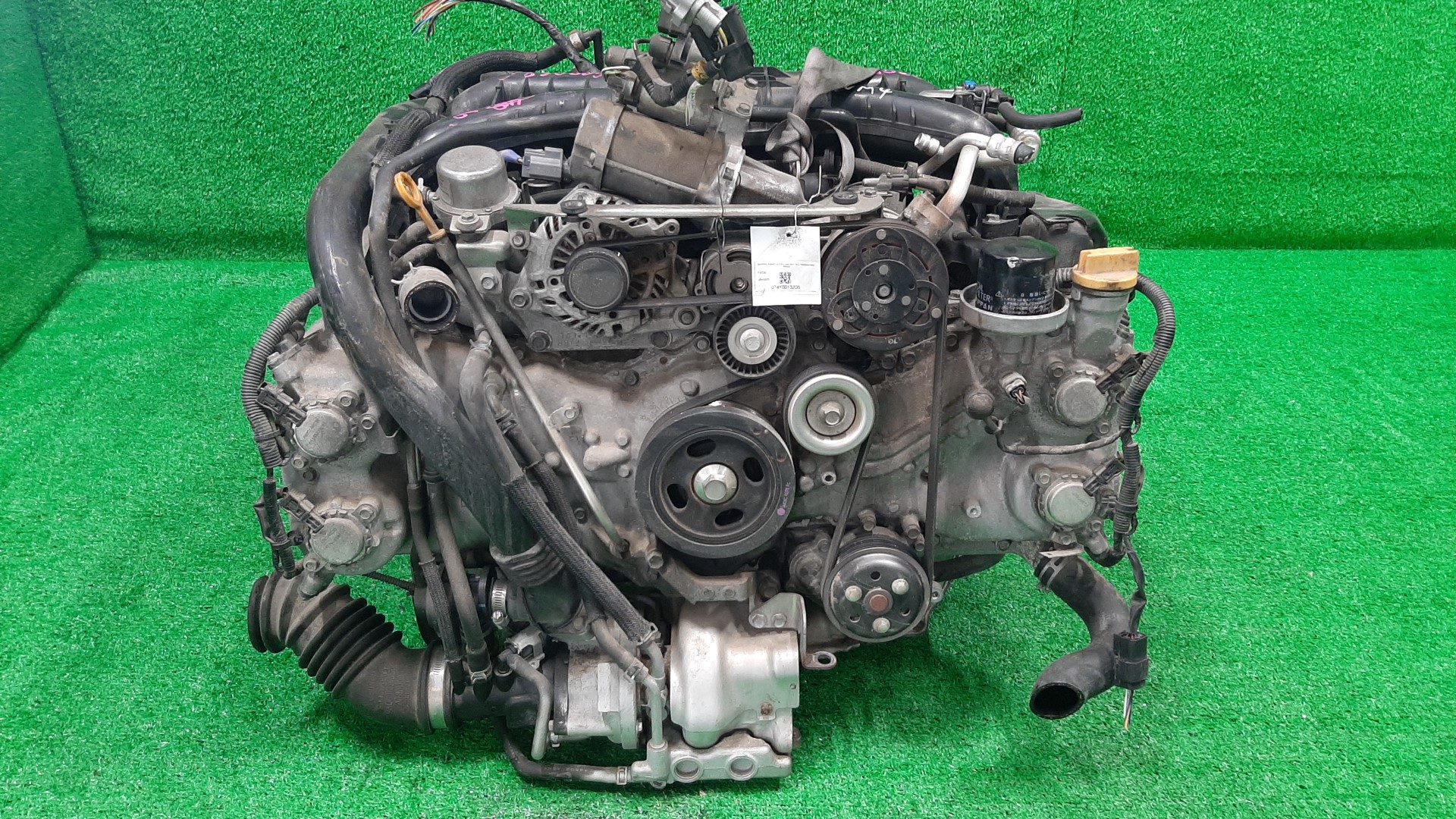 Двигатель SUBARU LEVORG VM4 FB16 J890005 2 ракурс