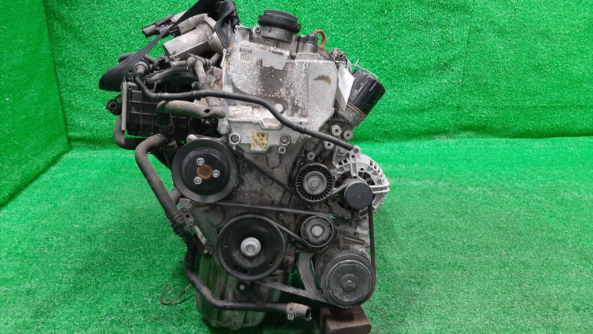 Двигатель VOLKSWAGEN GOLF, JETTA, GOLF PLUS, PASSAT, A1 1F, 5K1, MK6, MK5, 1K5, 1K1, A5, 1K2, 5M1, 3CCAX, 3C2, 3C, B6, 3C5, 362, 365, B7, 8X1 CAXA, CAX 445009 2 ракурс