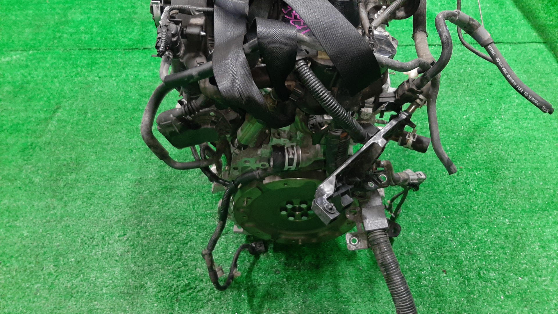 Двигатель TOYOTA AQUA NHP10 1NZ-FXE 7363280 5 ракурс Двигатель TOYOTA AQUA NHP10 1NZ-FXE 7363280 5 ракурс