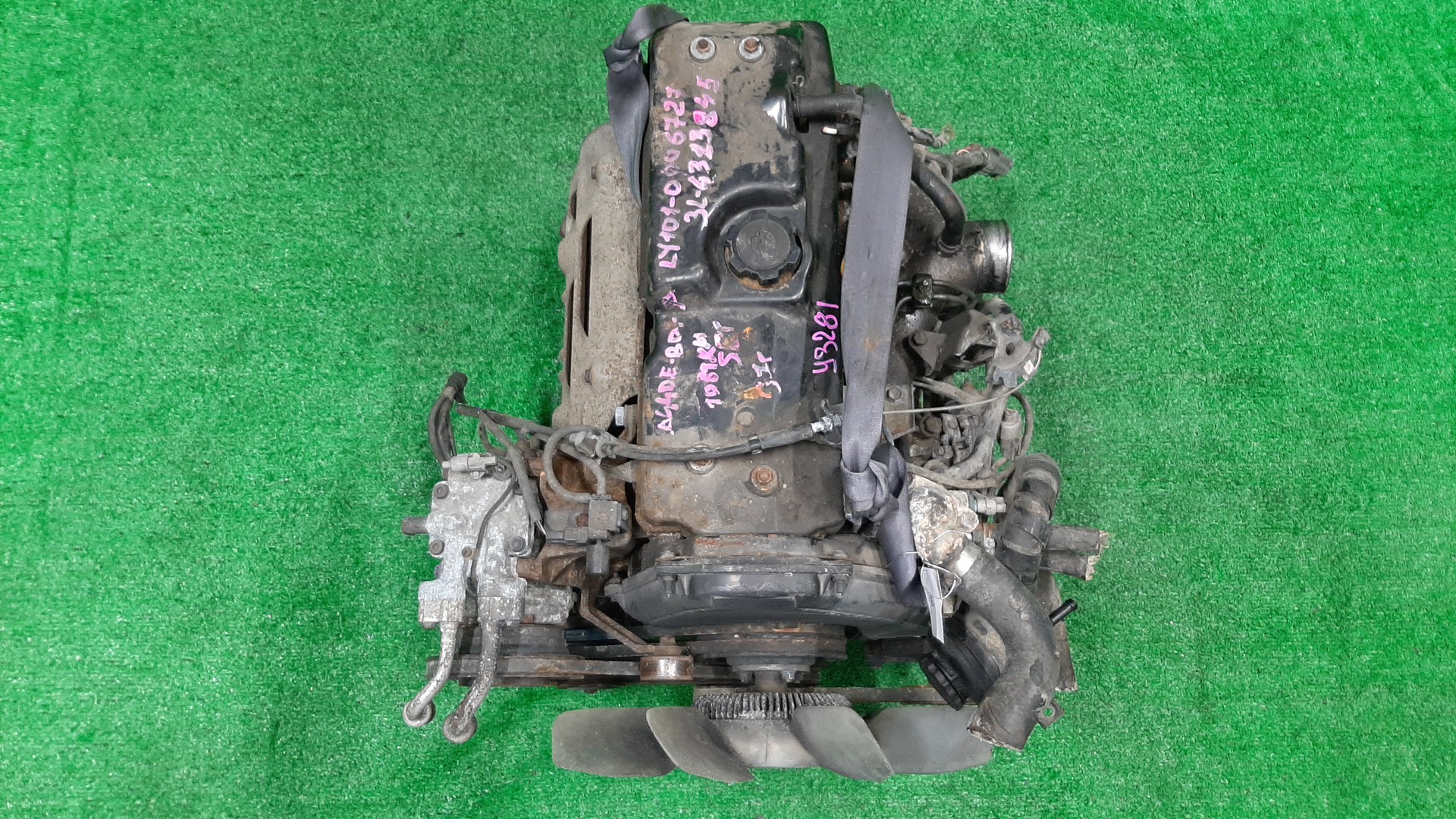 Двигатель TOYOTA DYNA, HIACE, TOYOACE LY111, LY211, LY131, LY101, LY121, LY201 3L 4313845 1 ракурс