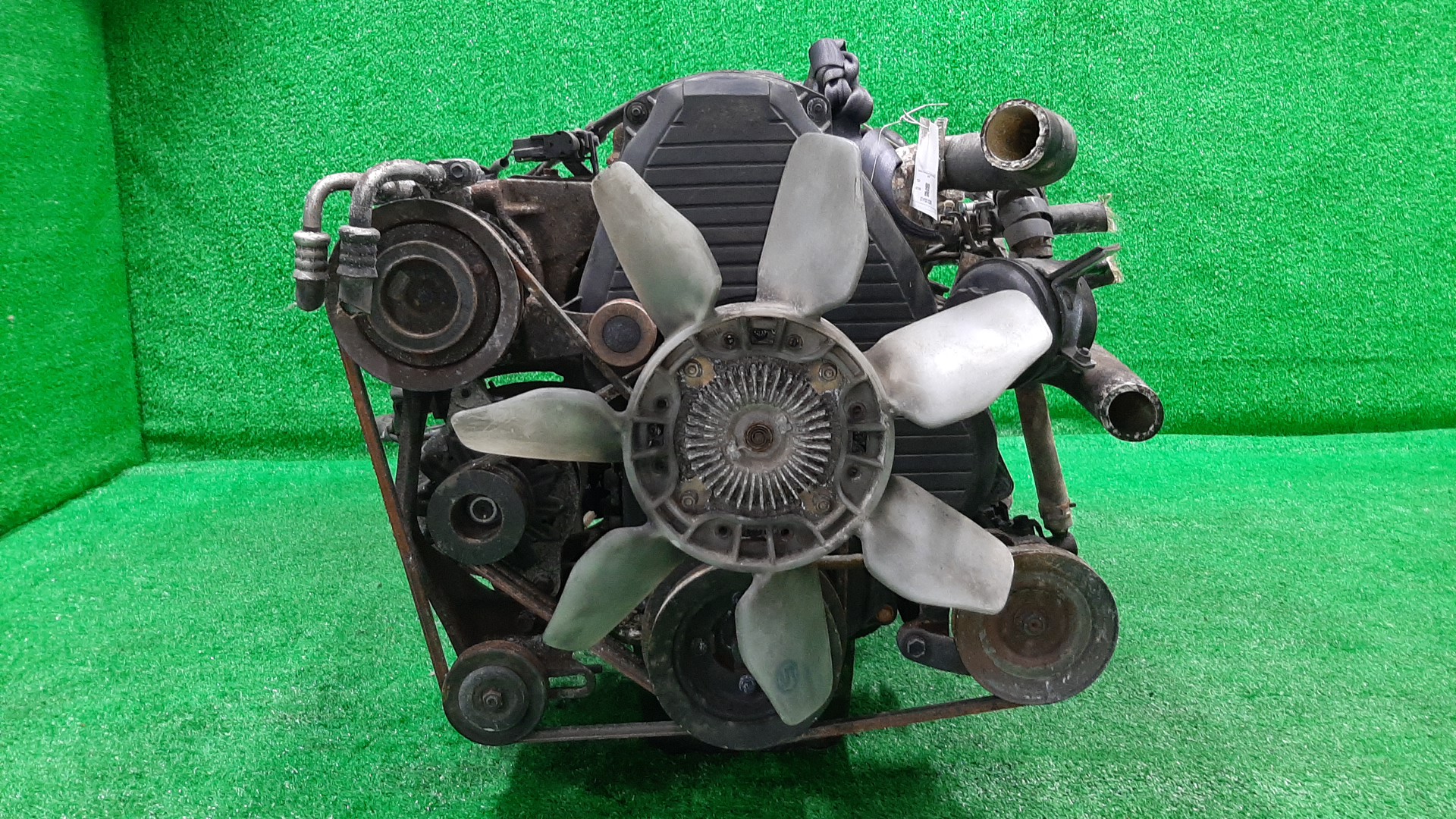Двигатель TOYOTA DYNA, HIACE, TOYOACE LY111, LY211, LY131, LY101, LY121, LY201 3L 4313845 2 ракурс