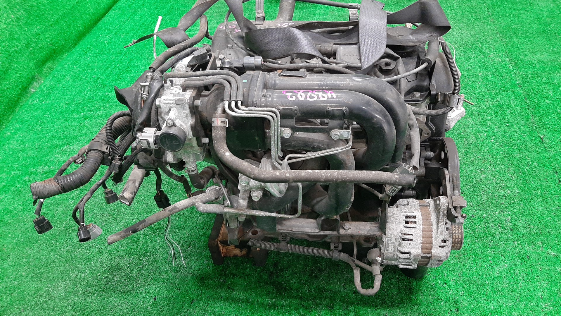 Двигатель MITSUBISHI LANCER CEDIA, LANCER, MIRAGE DINGO CS2A, CS2W, CS2V, CQ2A 4G15 HE GDI 4 ракурс